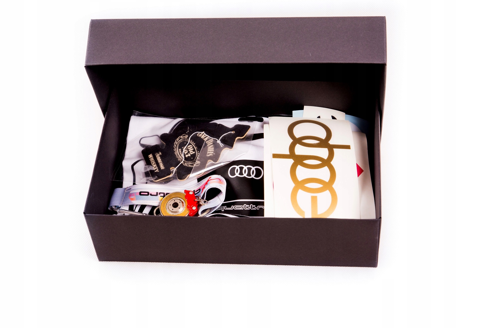 

Box: wlepy, brelok, T-shirt Audi RS6