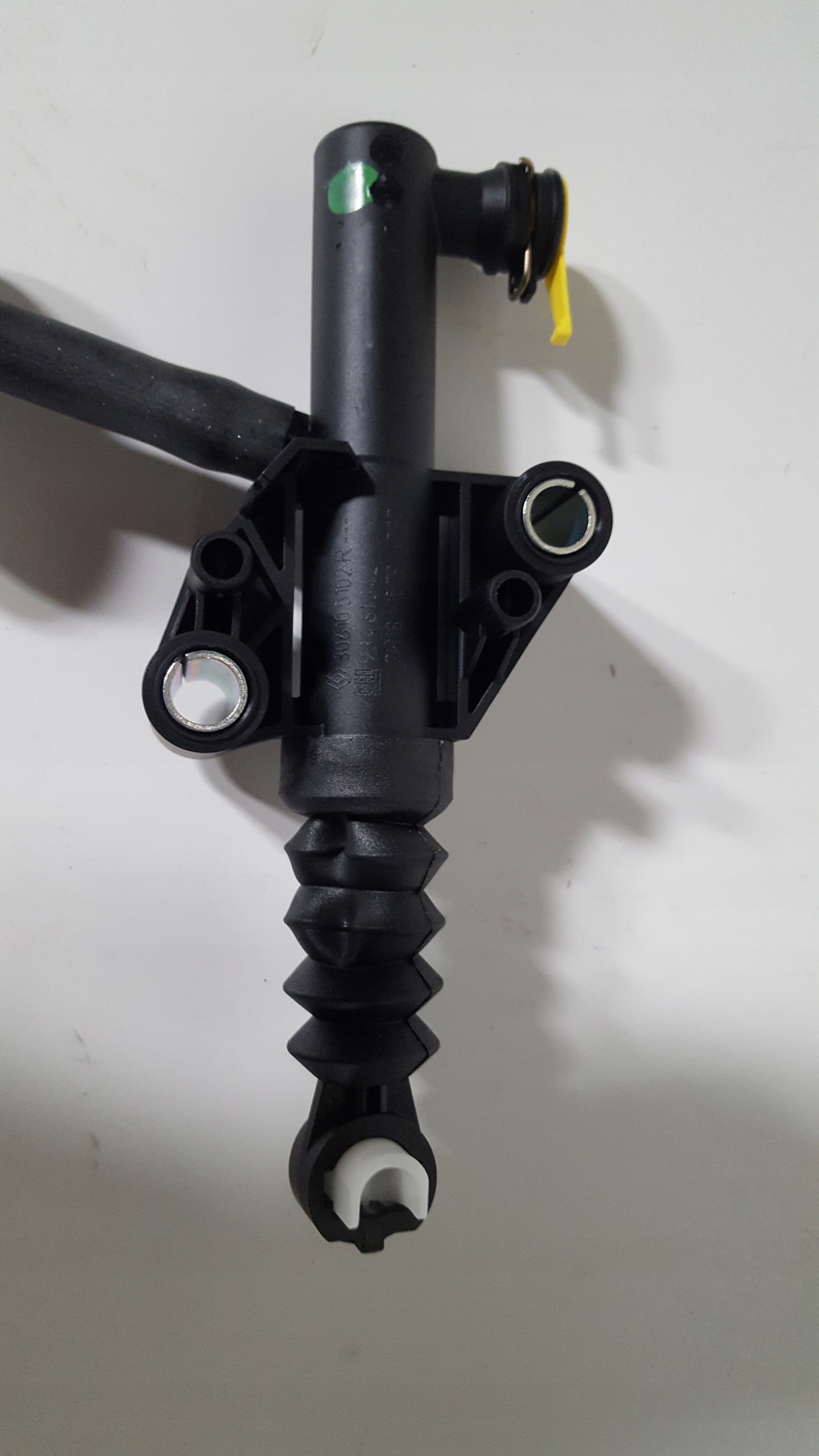 ORGINAL OEM POMPA SPRZEGLA RENAULT Trafic III 1 6 Producent czesci Renault OE