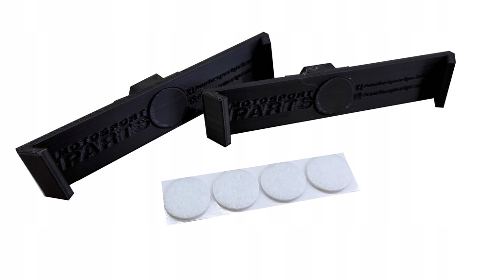 

Uchwyty rejestracji Audi Rs Oem w plaster miodu