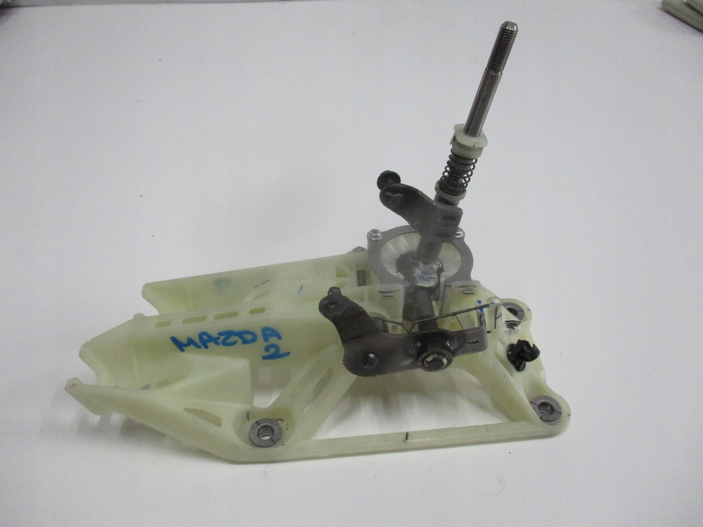 Рычаг переключения передач для MAZDA 2 II