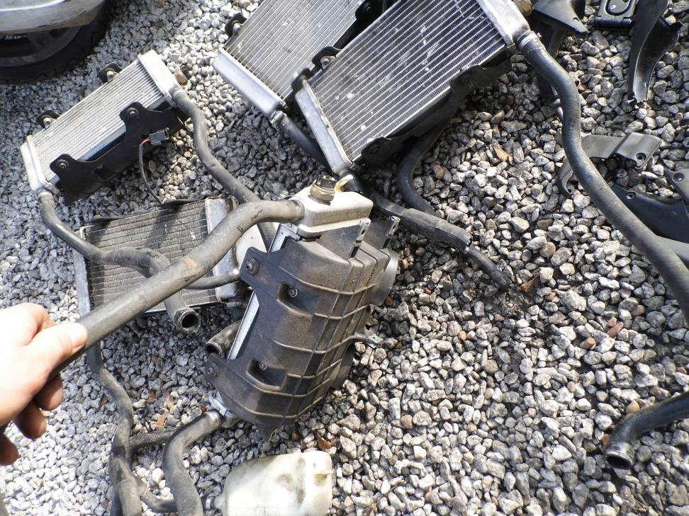 APRILIA ATLANTIC 125 CHŁODNICA+ZBIORNICZEK+WĘŻE Producent Aprilia OE