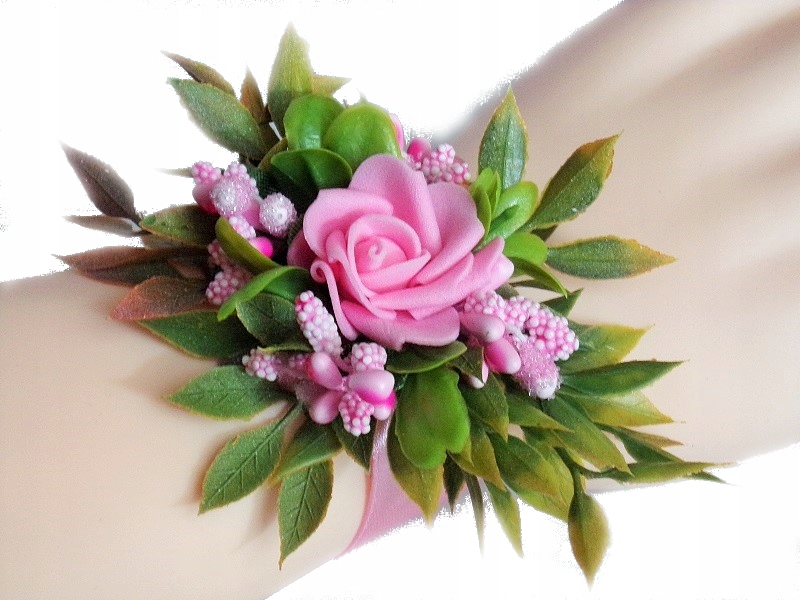 

K 17 * Kotylion bukiecik na rękę ślub studniówka