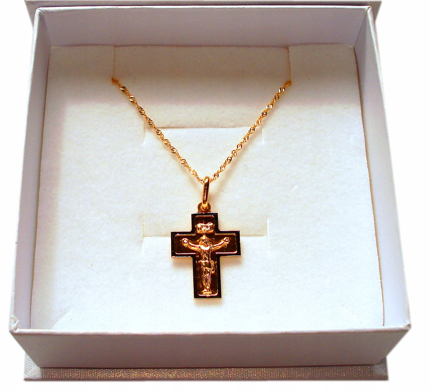 Krzyżyk z łańcuszkiem Komunia Chrzest GRAWER ZŁOTO Materiał Złoto