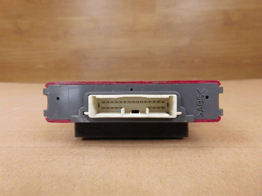 Subaru Outback modul 88821AJ001 Part number 88821AJ001