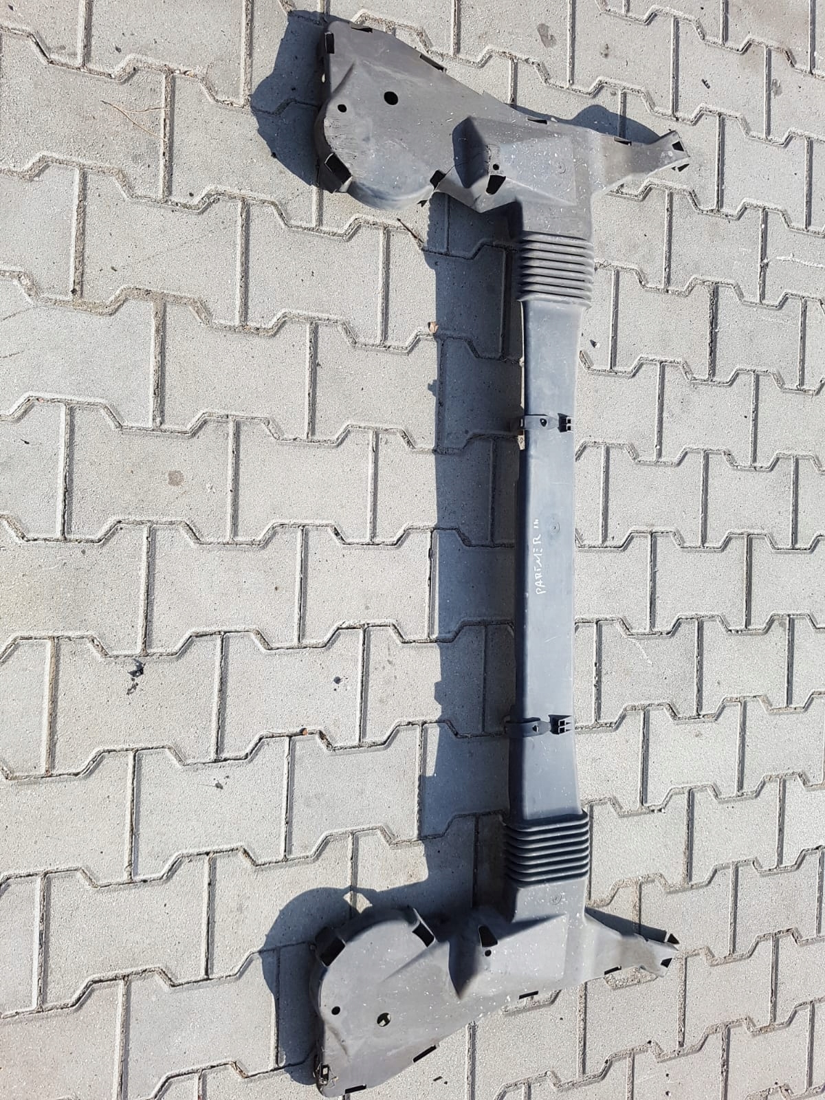 Крышка балки подвески задняя Citroen C4 II B7 DS4