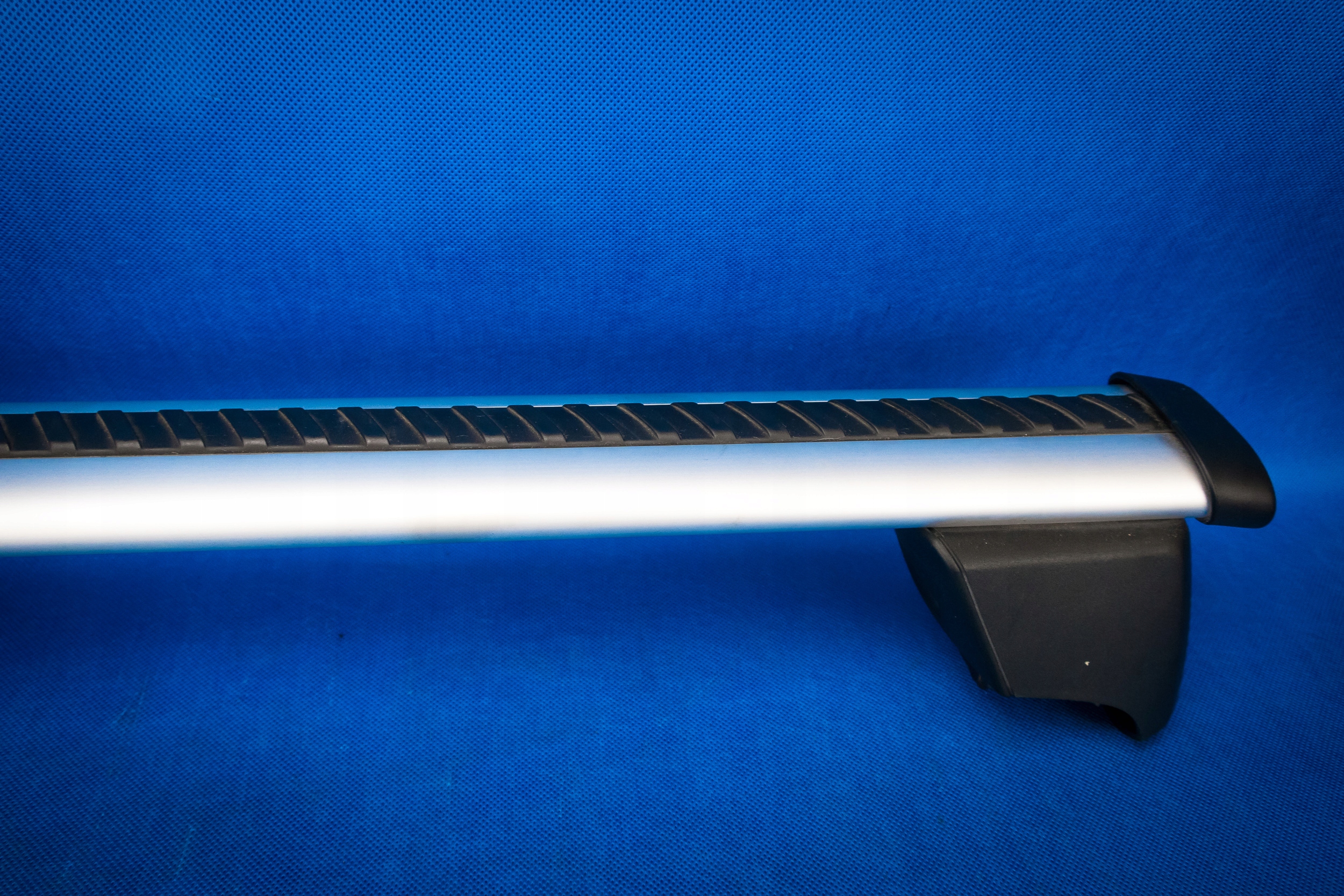 Belka bagaznika dachu Audi Q8 SQ8 4M8 4M8860019 Car type Passenger cars