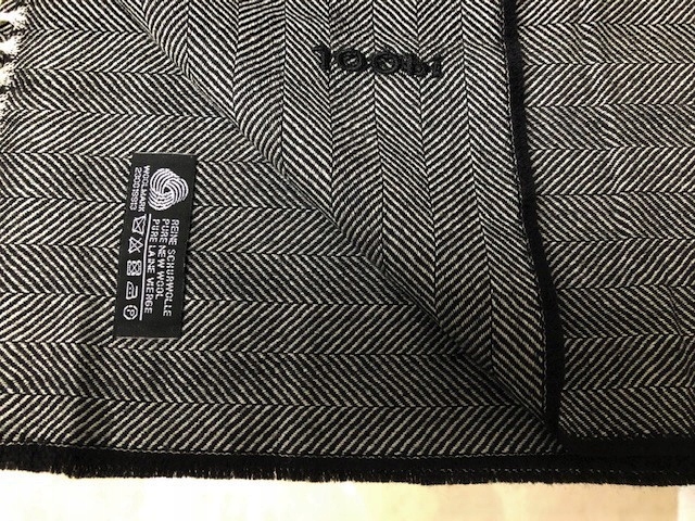 szalik Joop! czarnobiały wełna Długość 180 cm