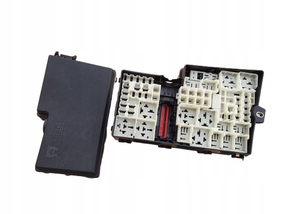 FORD C MAX 15 19 SKRZYNKA BEZPIECZNIKOW KOMPLETNA Part number