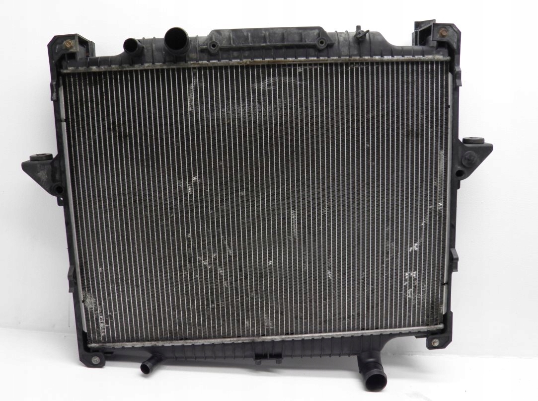 Радиатор range rover sport. Радиатор td1s13104003k.