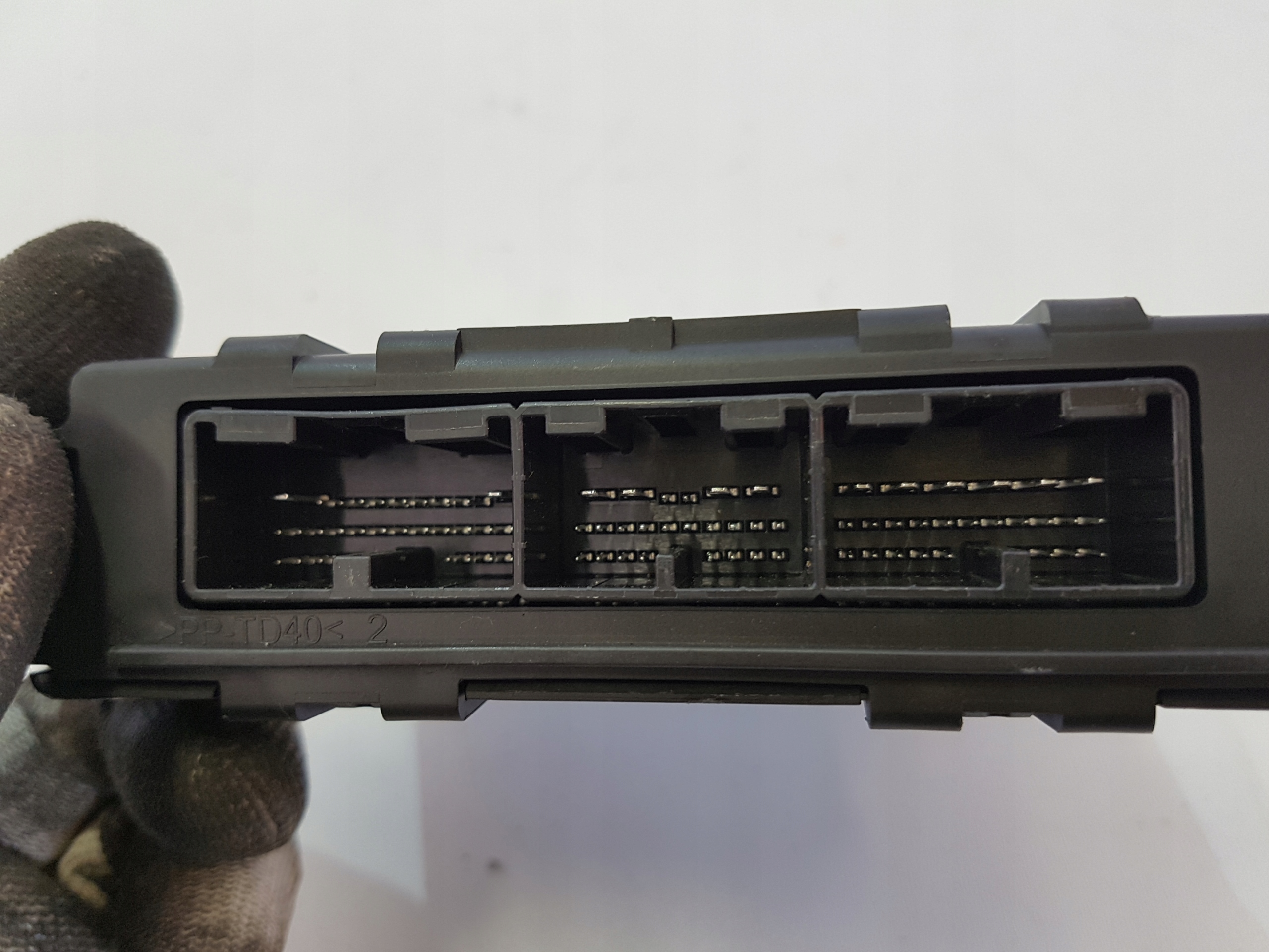 Jaguar F-PACE X761 module control unit of the heating
