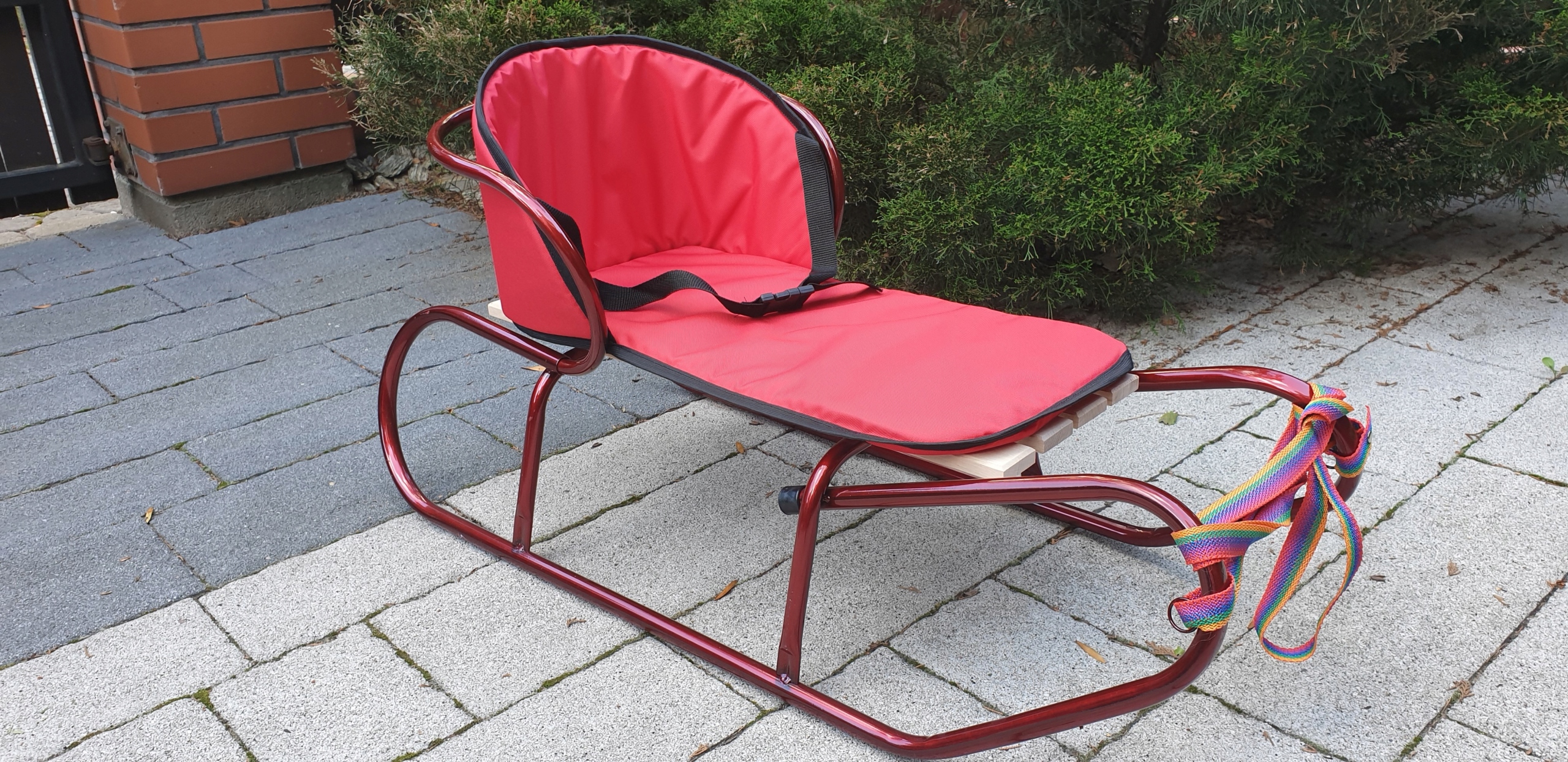 SANKI BASIC Z OPARCIEM I GRUUBYM MATERACEM i PASEM Marka AXER