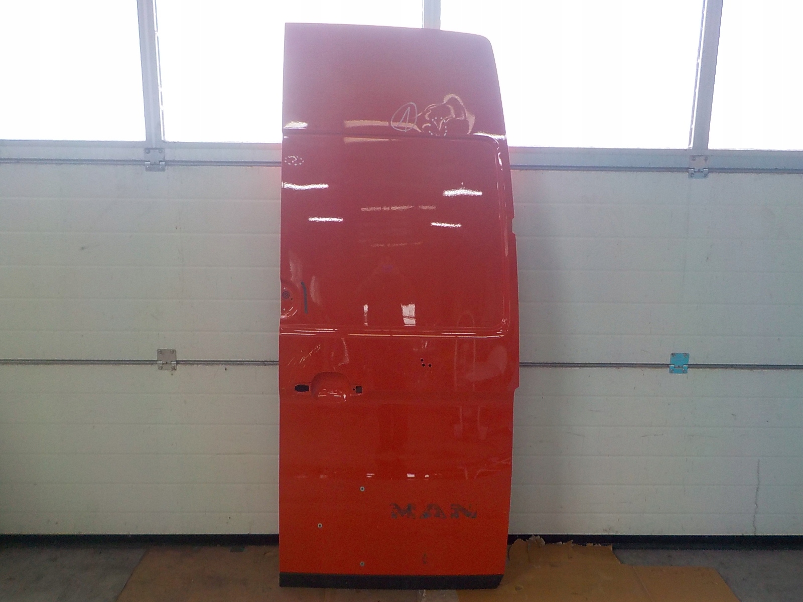 CRAFTER MAN TGE DRZWI TYLNE PRAWE TYŁ 2017- (1)