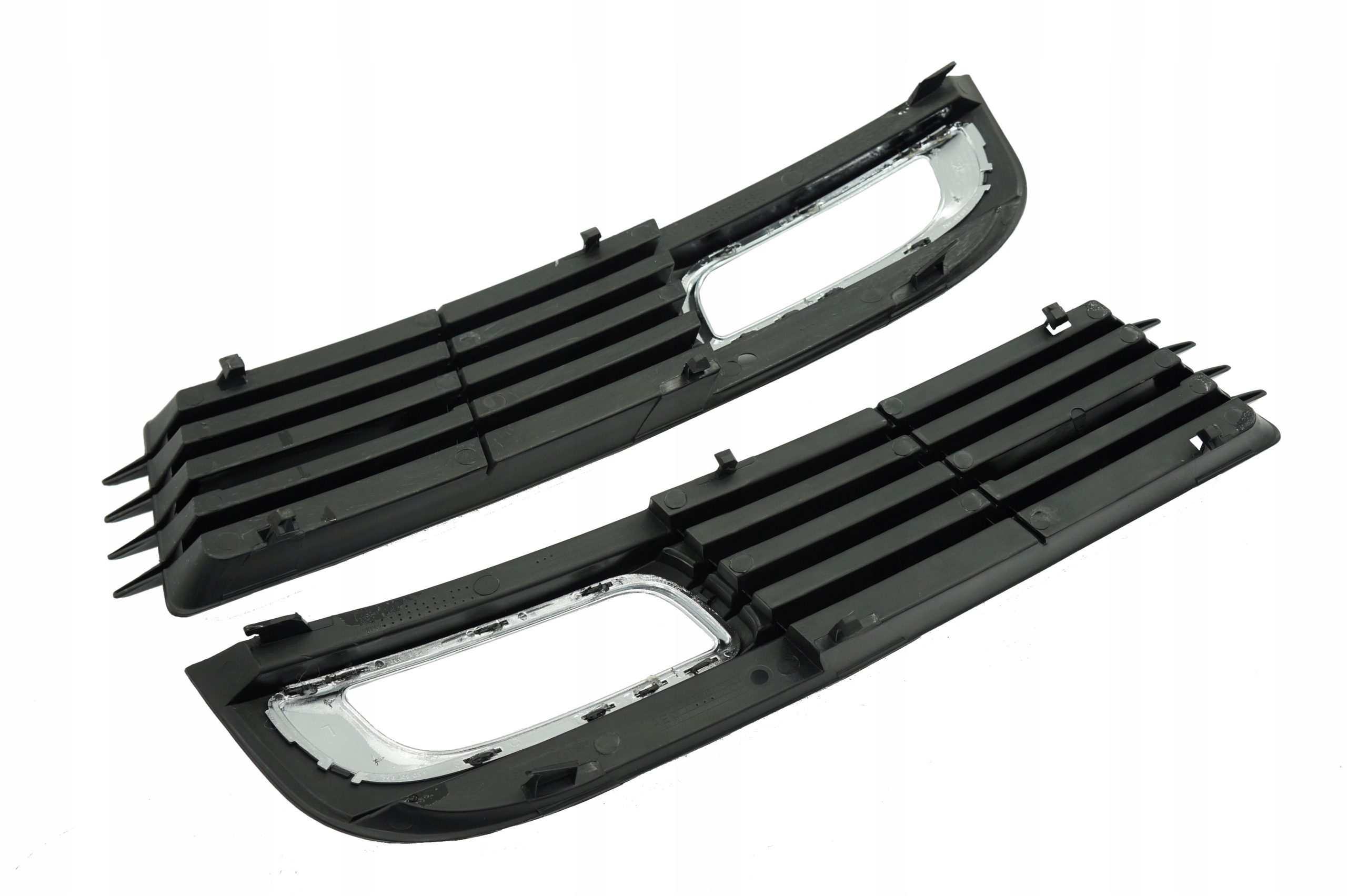 4E0807680B - AUDI A8 D3 лифт бампер решетка грили L + R 08-10