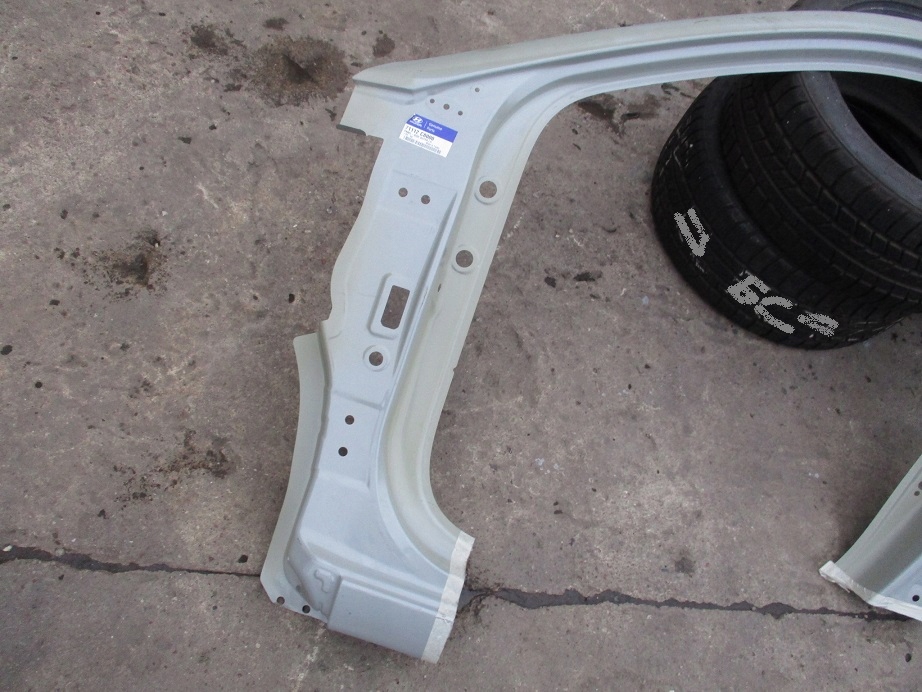 Hyundai OE1112c8000 стойка порог