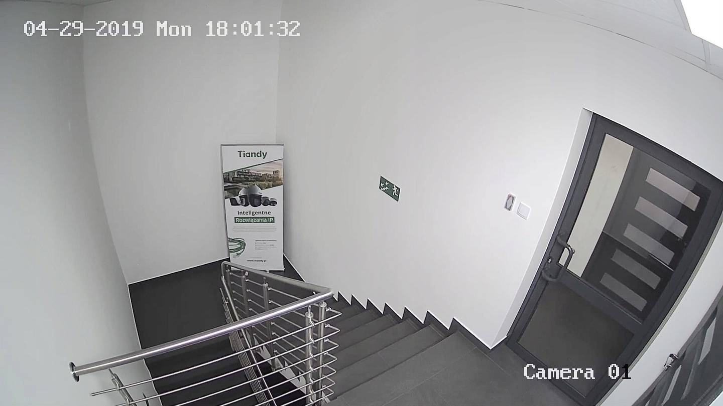 MONITORING WIFI NAGRYWARKA W MONITORZE KAMERY1080P ZOBACZ Technologia IP