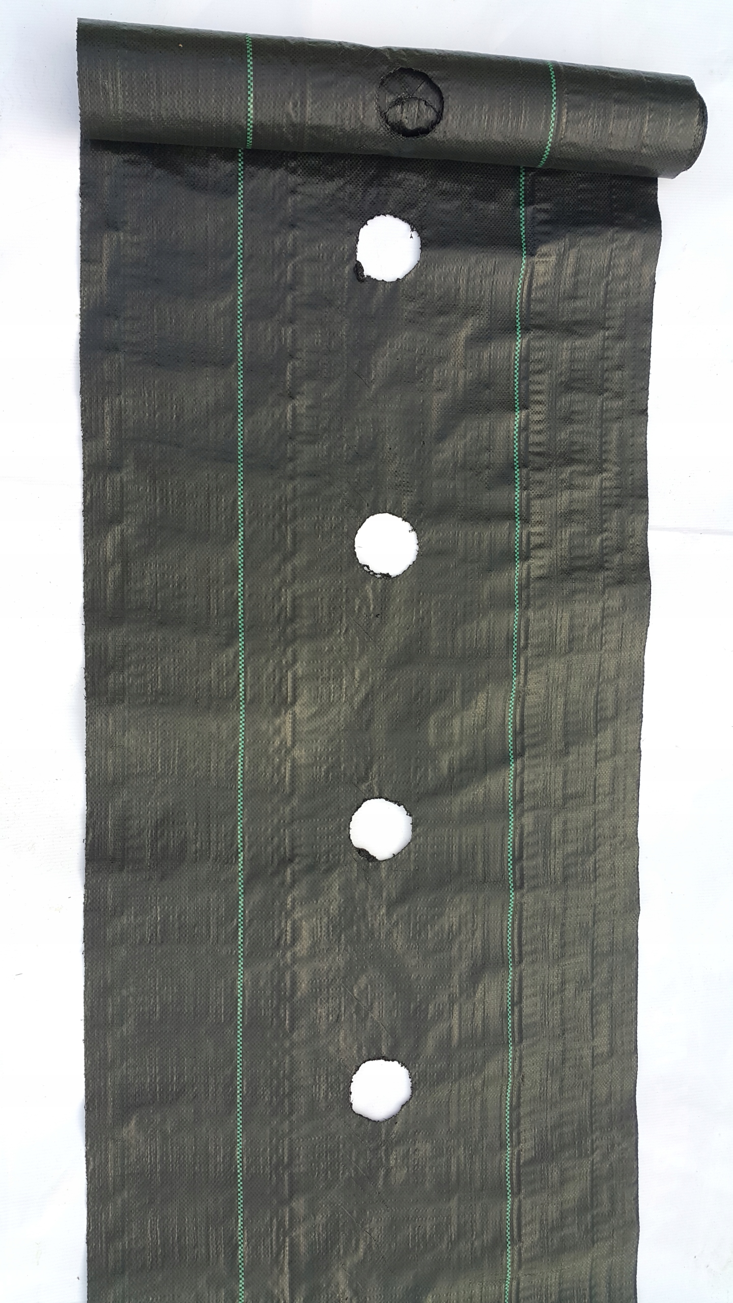 Agrotkanina na chwasty 1 rząd Otwory 40 cm x 50 m