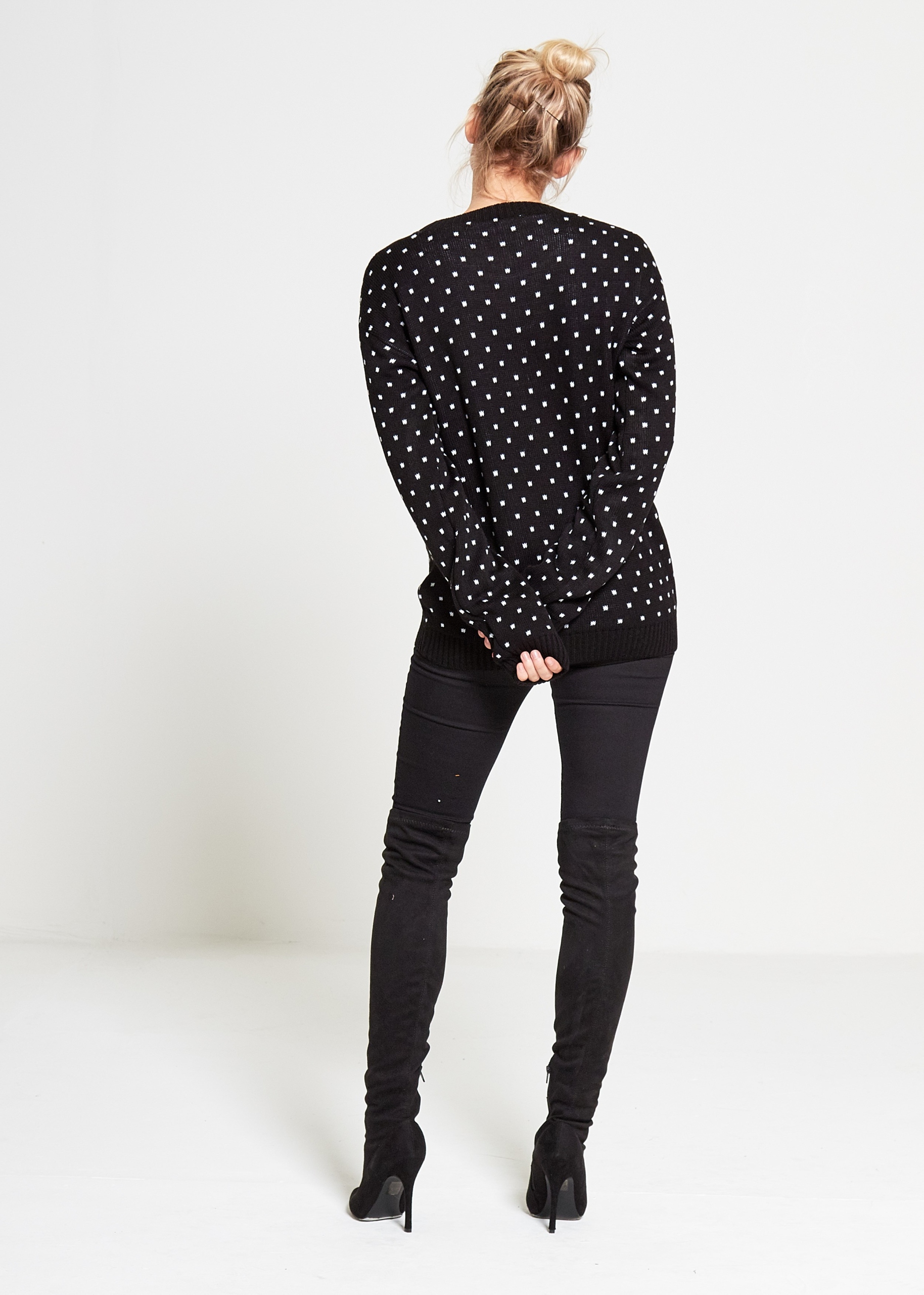 CZARNY SWETER ŚWIĄTECZNY Z RENIFEREM NOS 3D M/L Wzór dominujący inny wzór