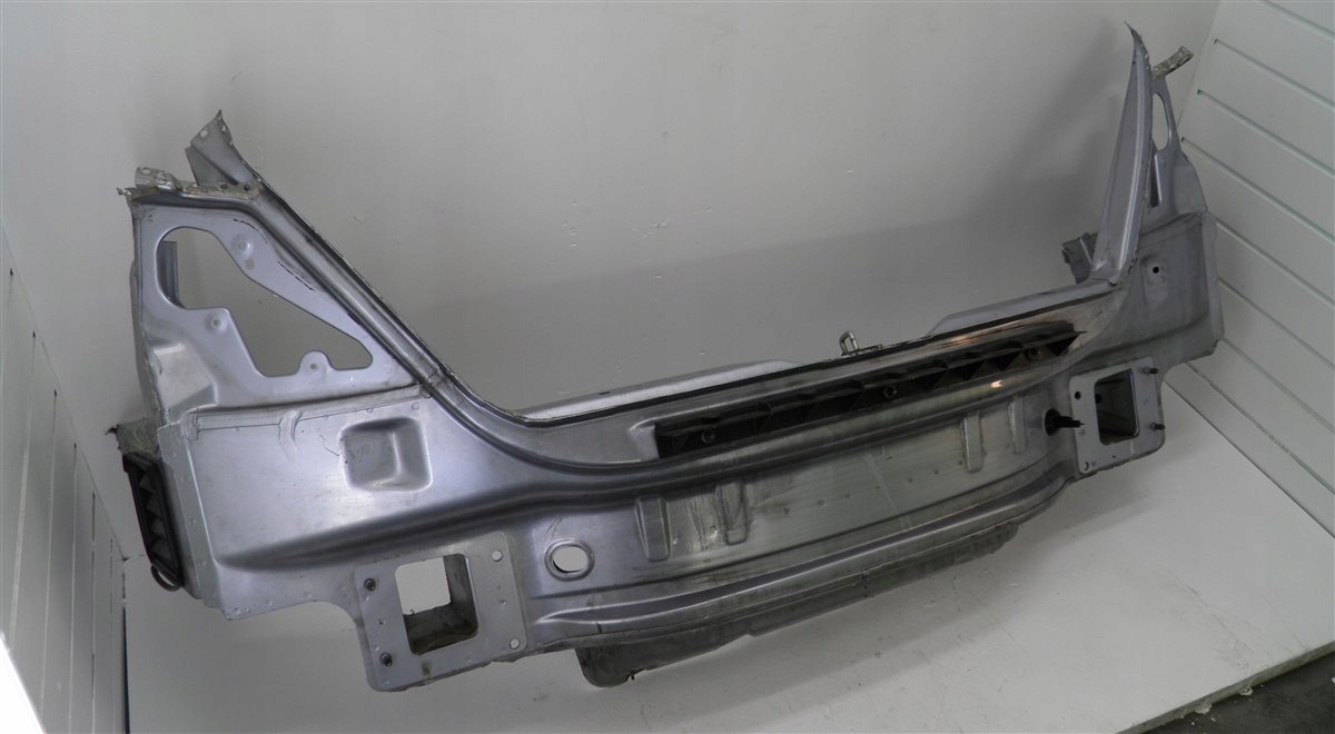 PAS TYLNY TYŁ WZMOCNIENIE MERCEDES R-KLASA W251 Typ samochodu Samochody osobowe