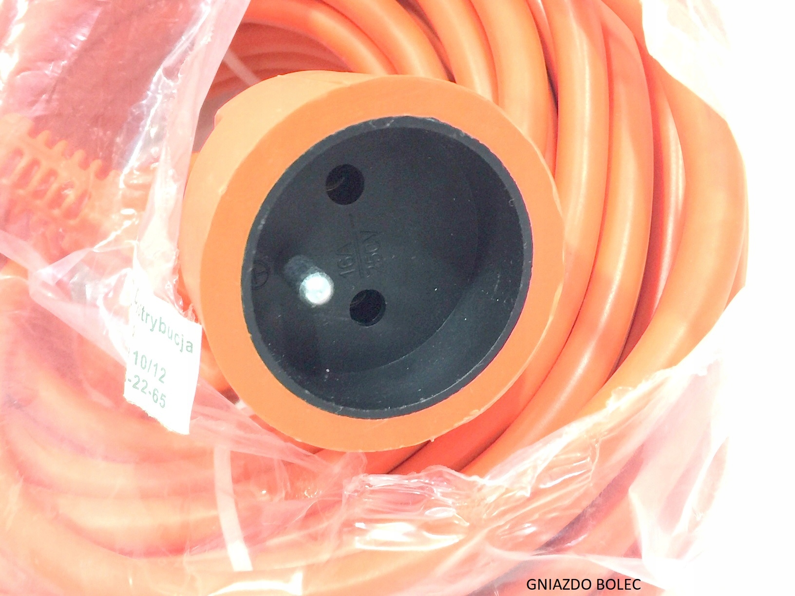 PRZEDŁUŻACZ 10M 3X2,5MM 16Am 2500-3000w [1540/41] Materiał izolacji guma