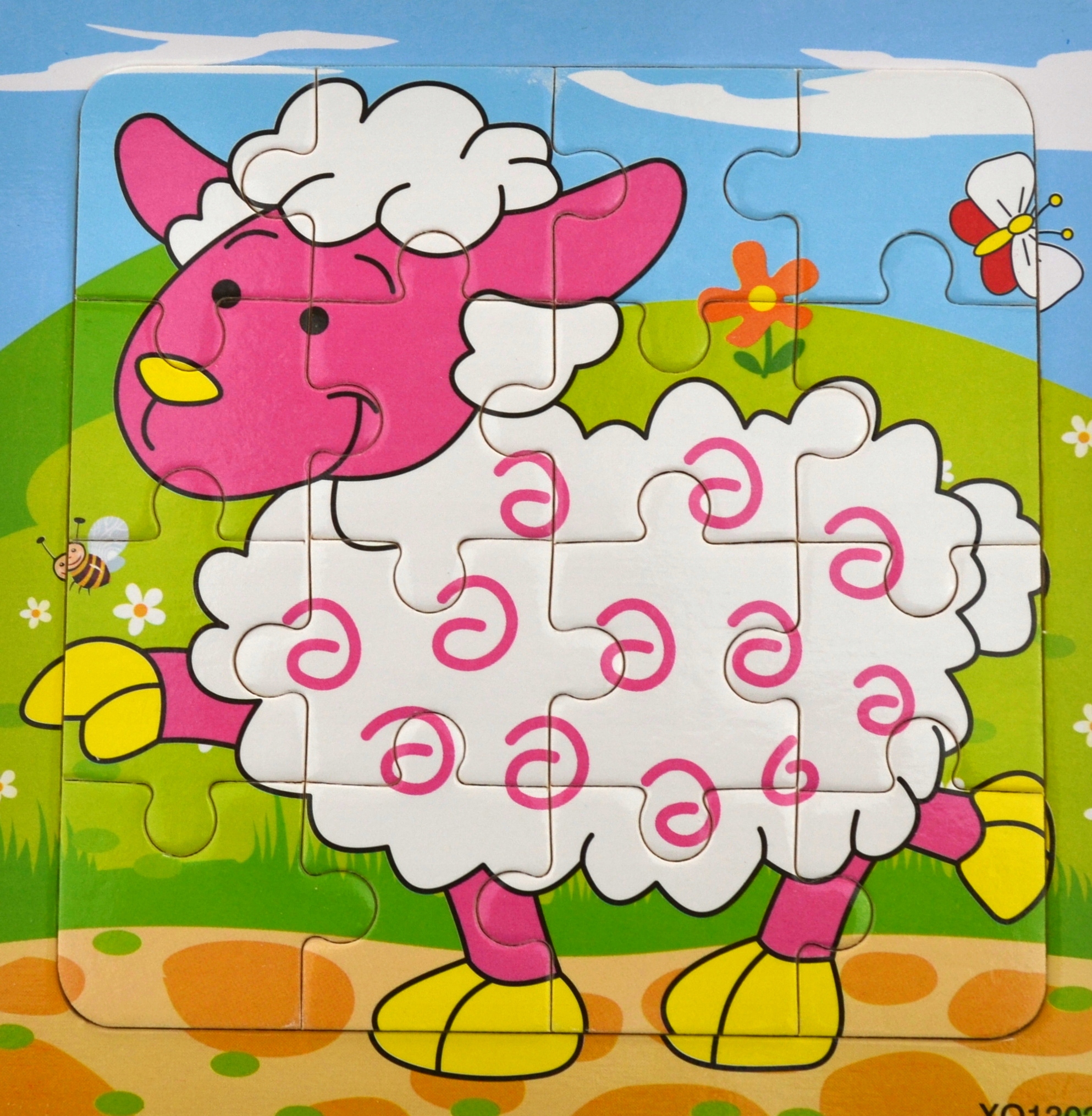 

Edukacyjne Puzzle Drewniane 16 elementów Owieczka