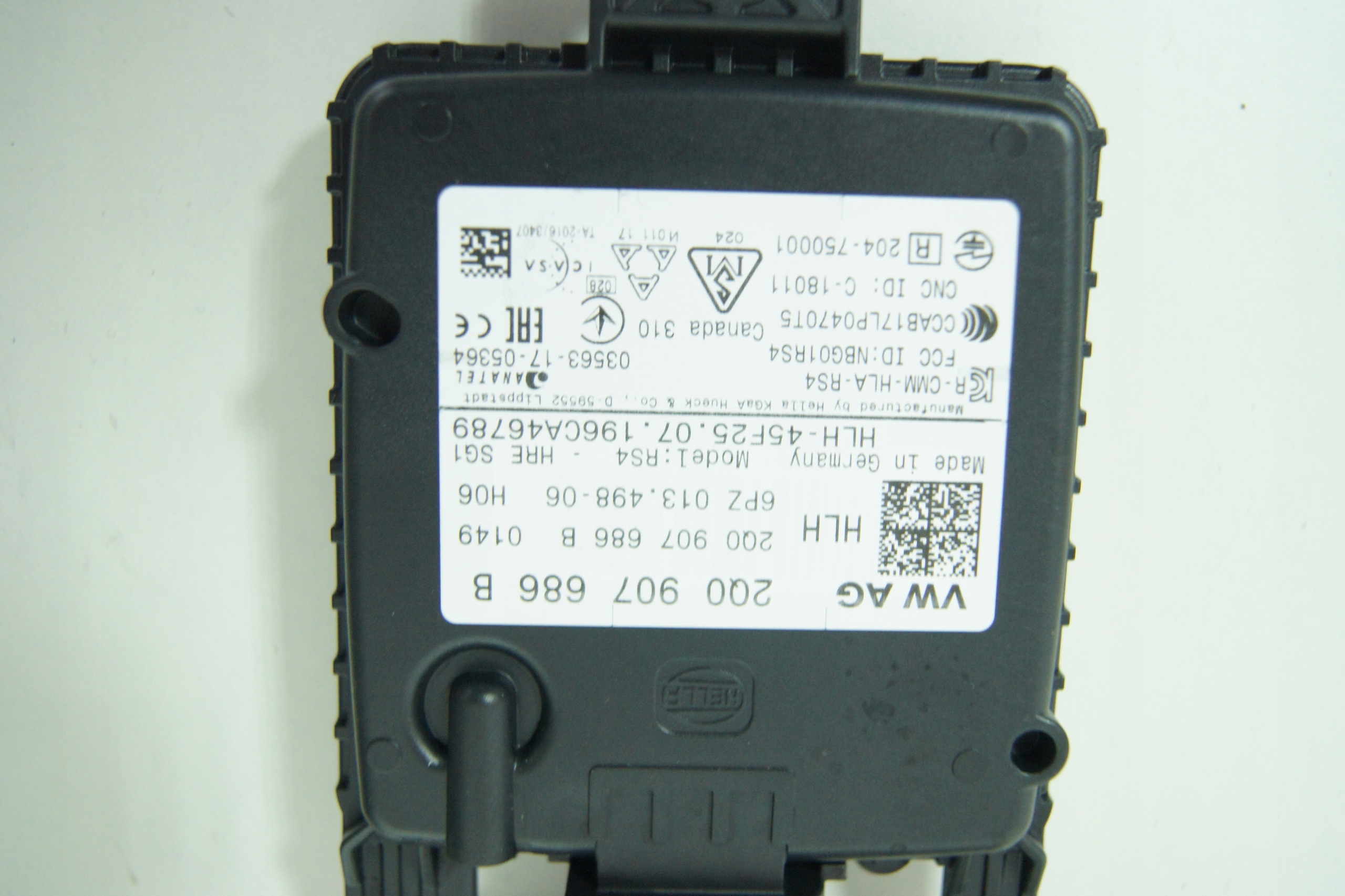 ARTEON ASYSTENT PASA RUCHU 2Q0907686B 2Q0907685B Car type Passenger cars