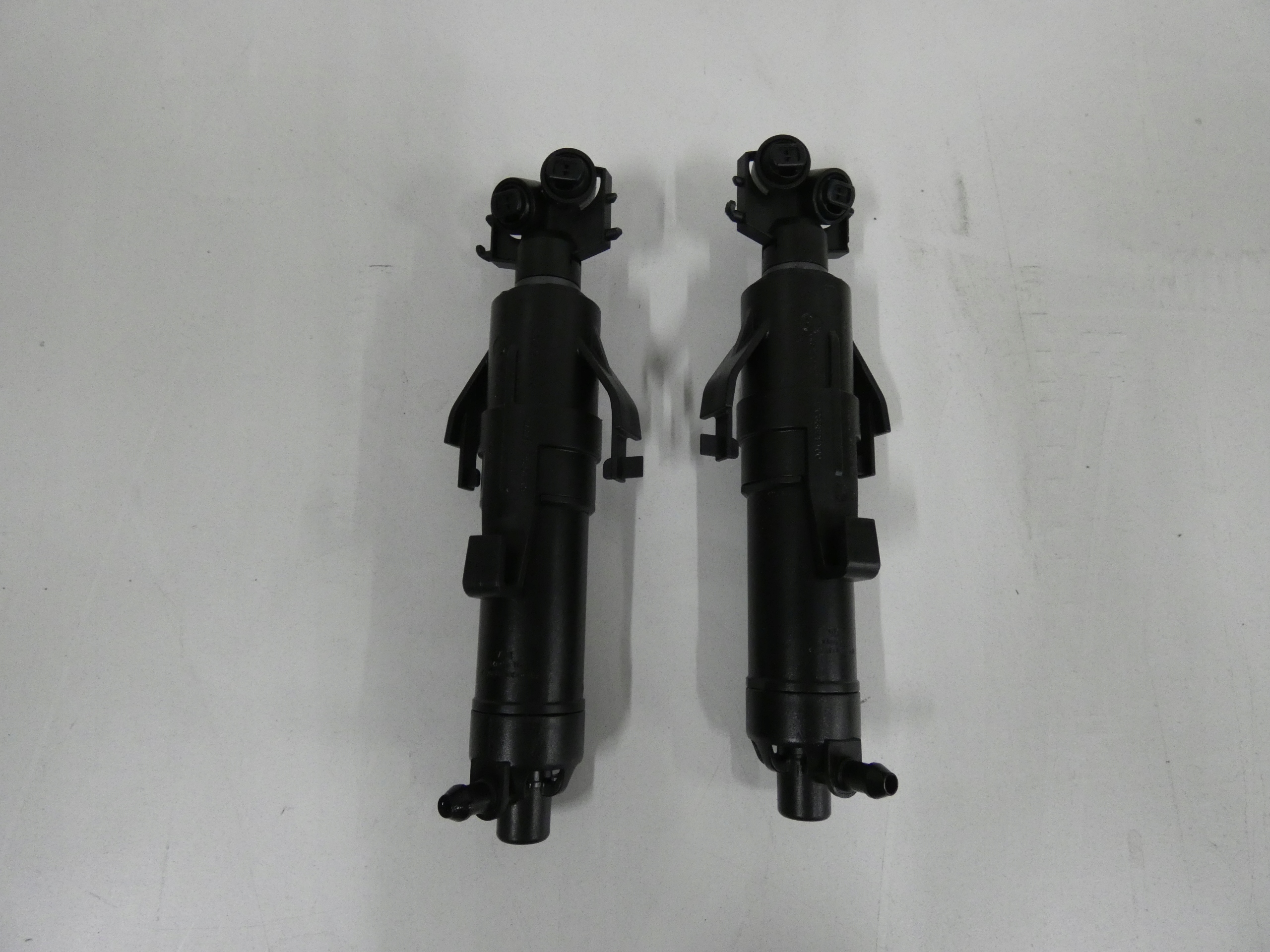 Омыватель SKODA Superb III