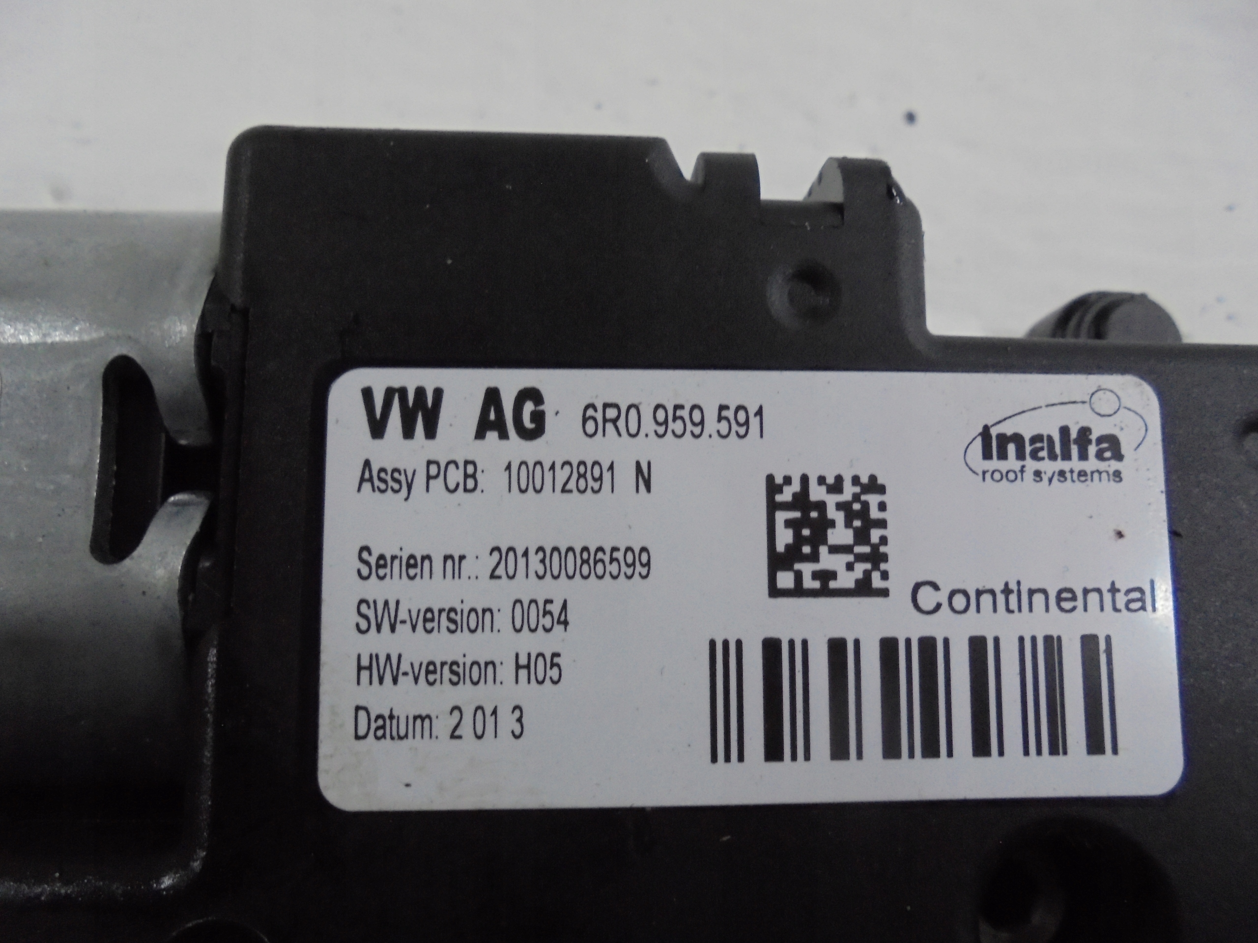 6R0959591 - VW PASSAT CC ДВИГАТЕЛЬ ЛЮКА 11>