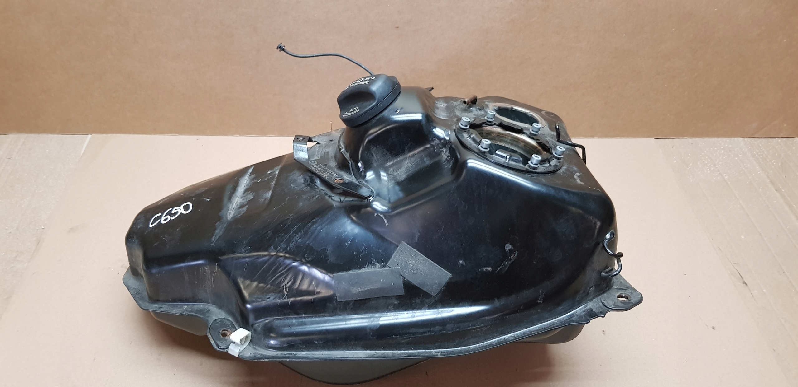 BMW C650 SPORT ZBIORNIK PALIWA BAK 7724935