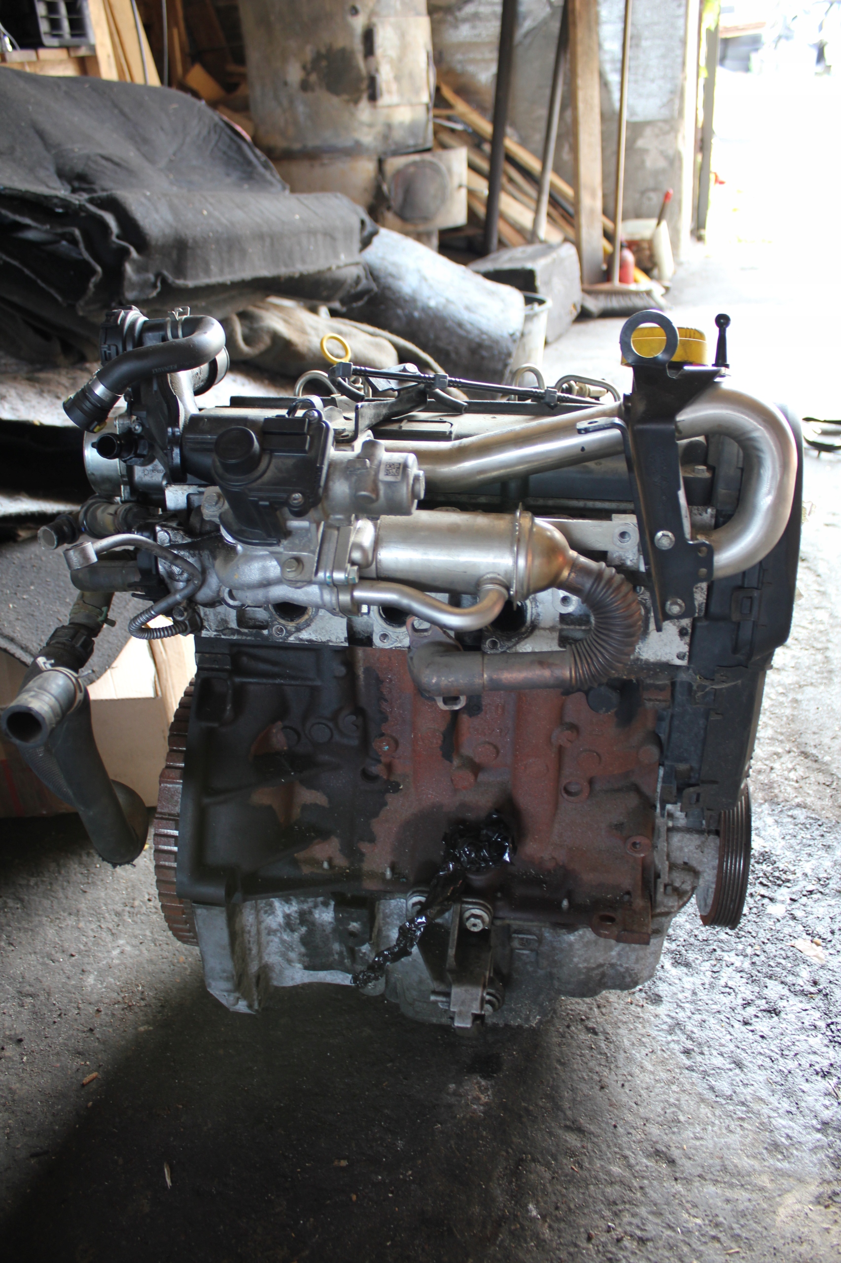 renault oe K9KT766 Двигатель