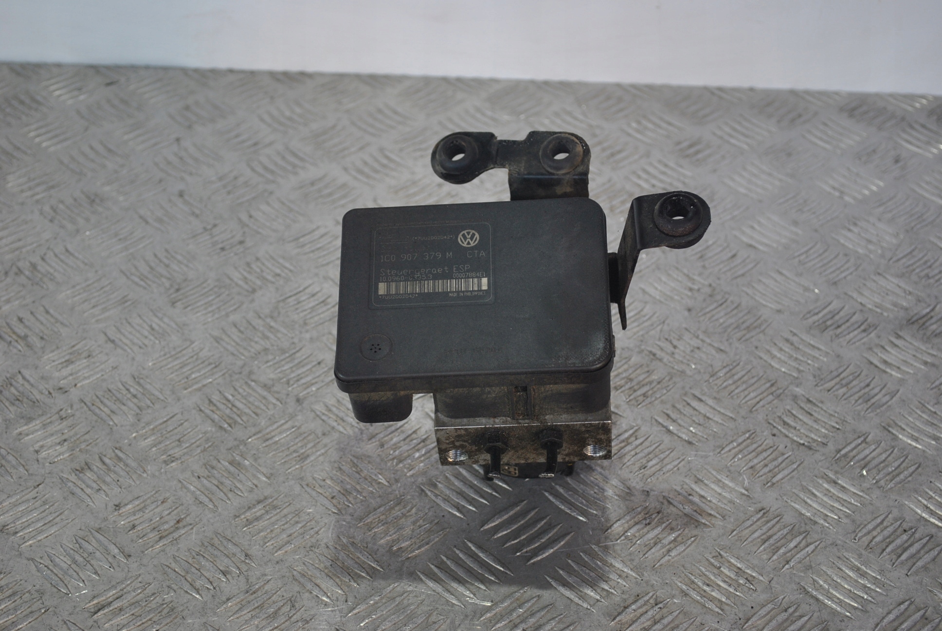 1C0907379M - НАСОС БУ ABS ДЛЯ SKODA OCTAVIA И 2.0 B AZJ