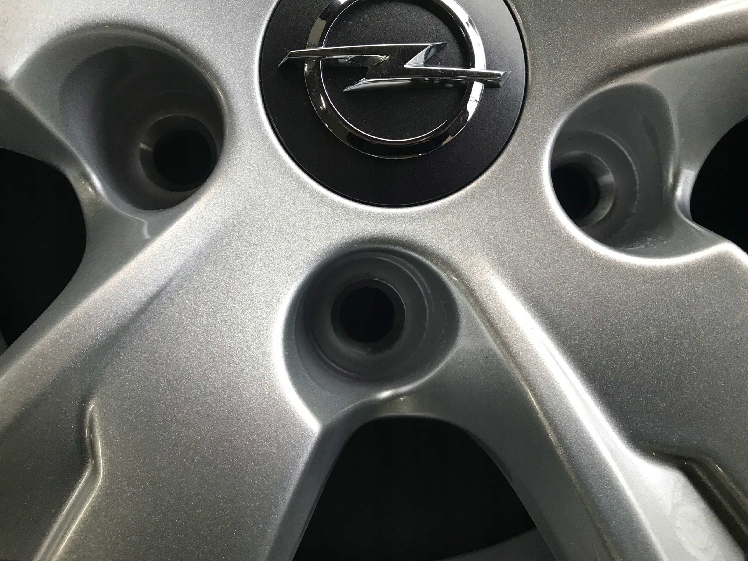 NOWE ORYGINALNE ALUFELGI OPEL 16 ASTRA J Rozstaw śrub 5x115