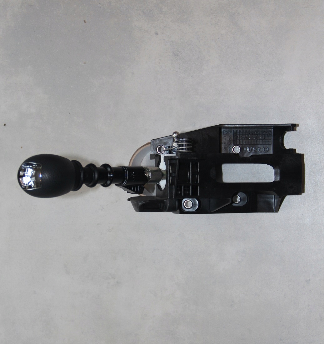 5801283904 - IVECO DAILY GEAR LEVER 6B ОРИГИНАЛ