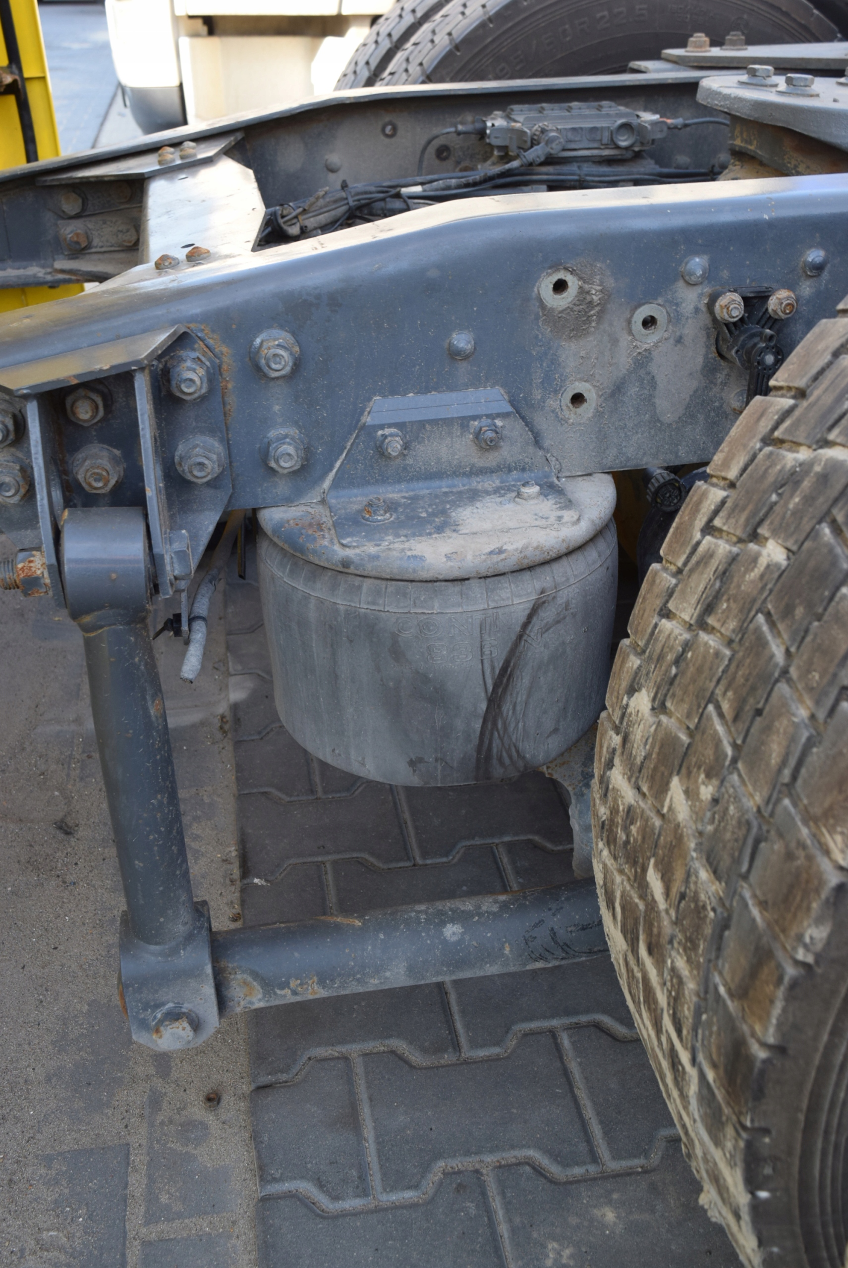 Подушка підвіски заднього моста DAF XF 105