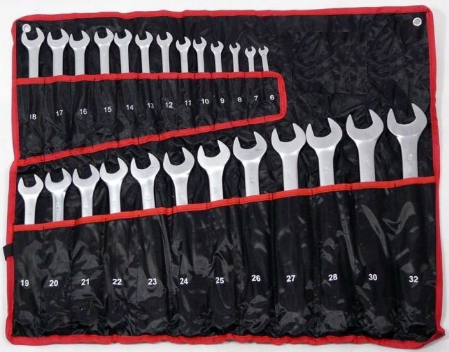 BASS ZESTAW KLUCZY PLASKO OCZKOWYCH 25szt 10lat GW Number of Elements sets