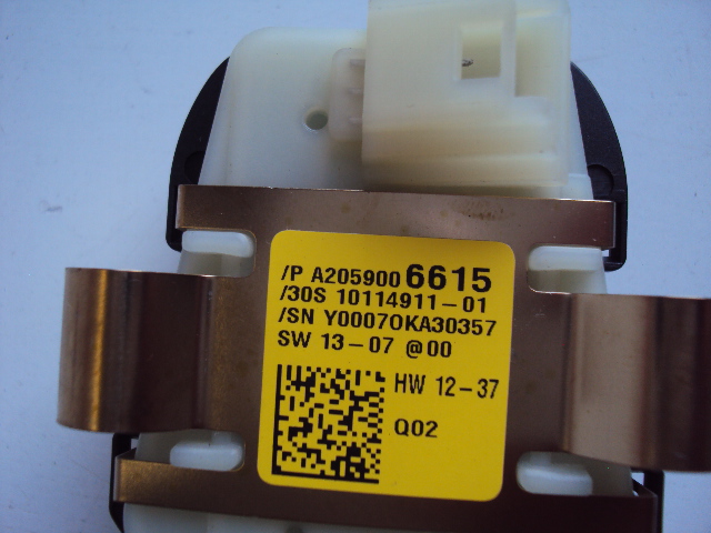 SENSOR CZUJNIK DESZCZU MERCEDES W205 A2059006615 Typ samochodu Samochody osobowe