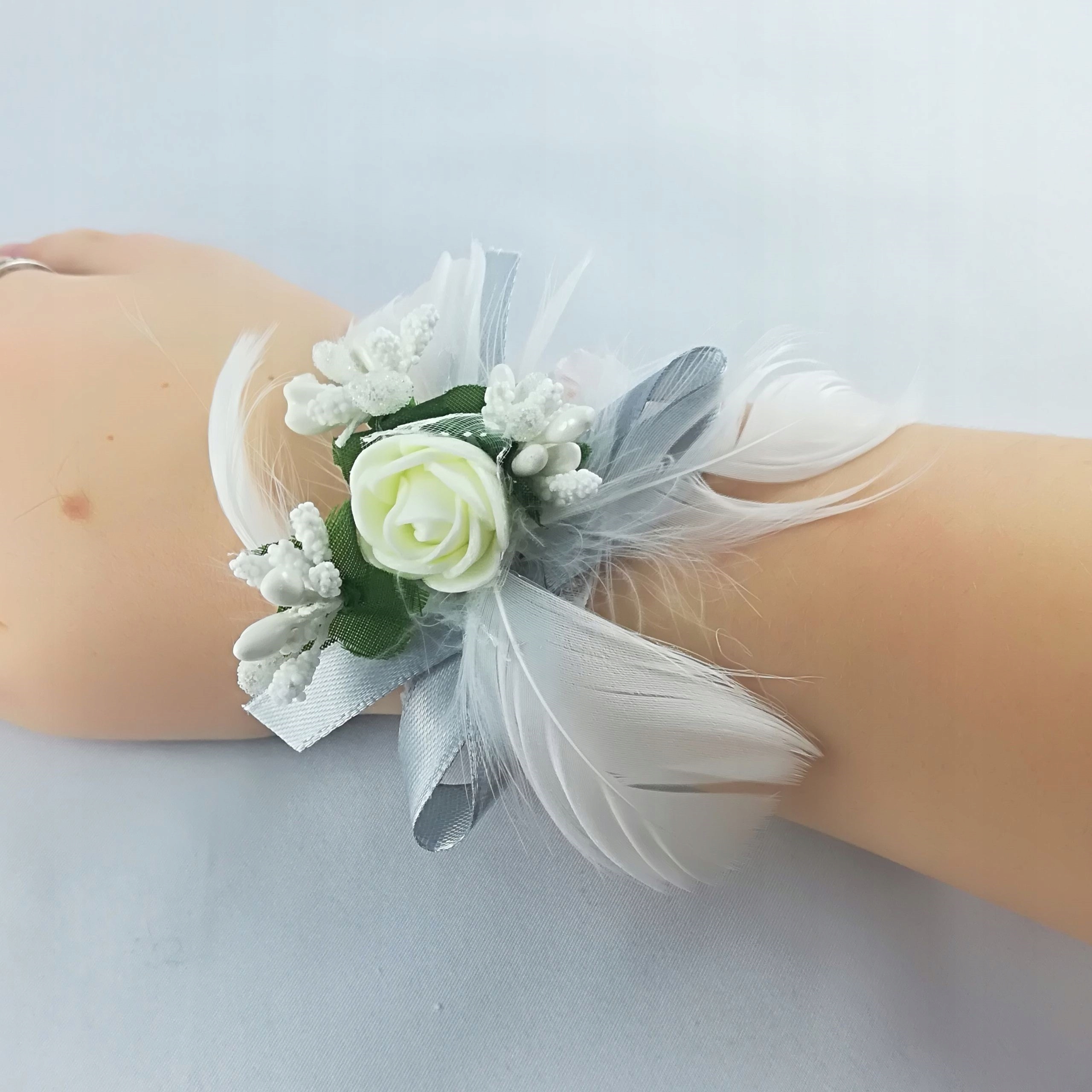 KOTYLIONY NA RĘKĘ NA STUDNIÓWKĘ DLA DRUHNY ŚLUBNE