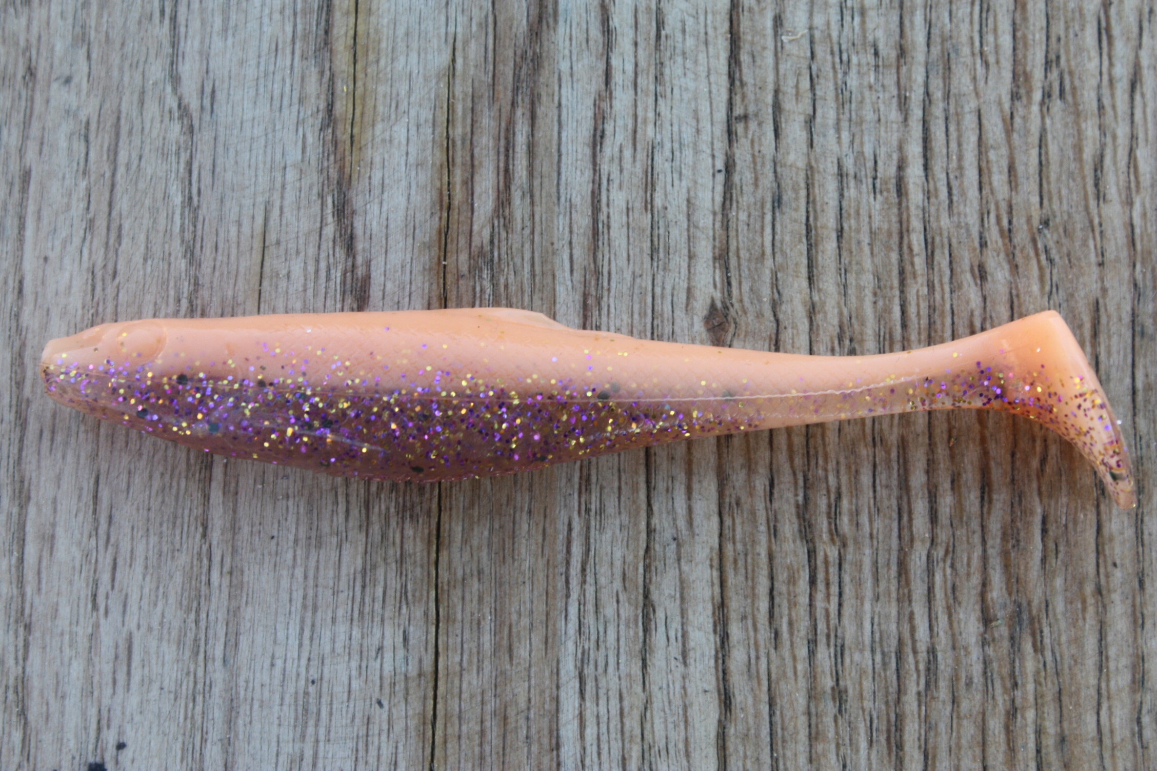 Guma Realistic Shad Matusiak Kiełb 7cm nr 043