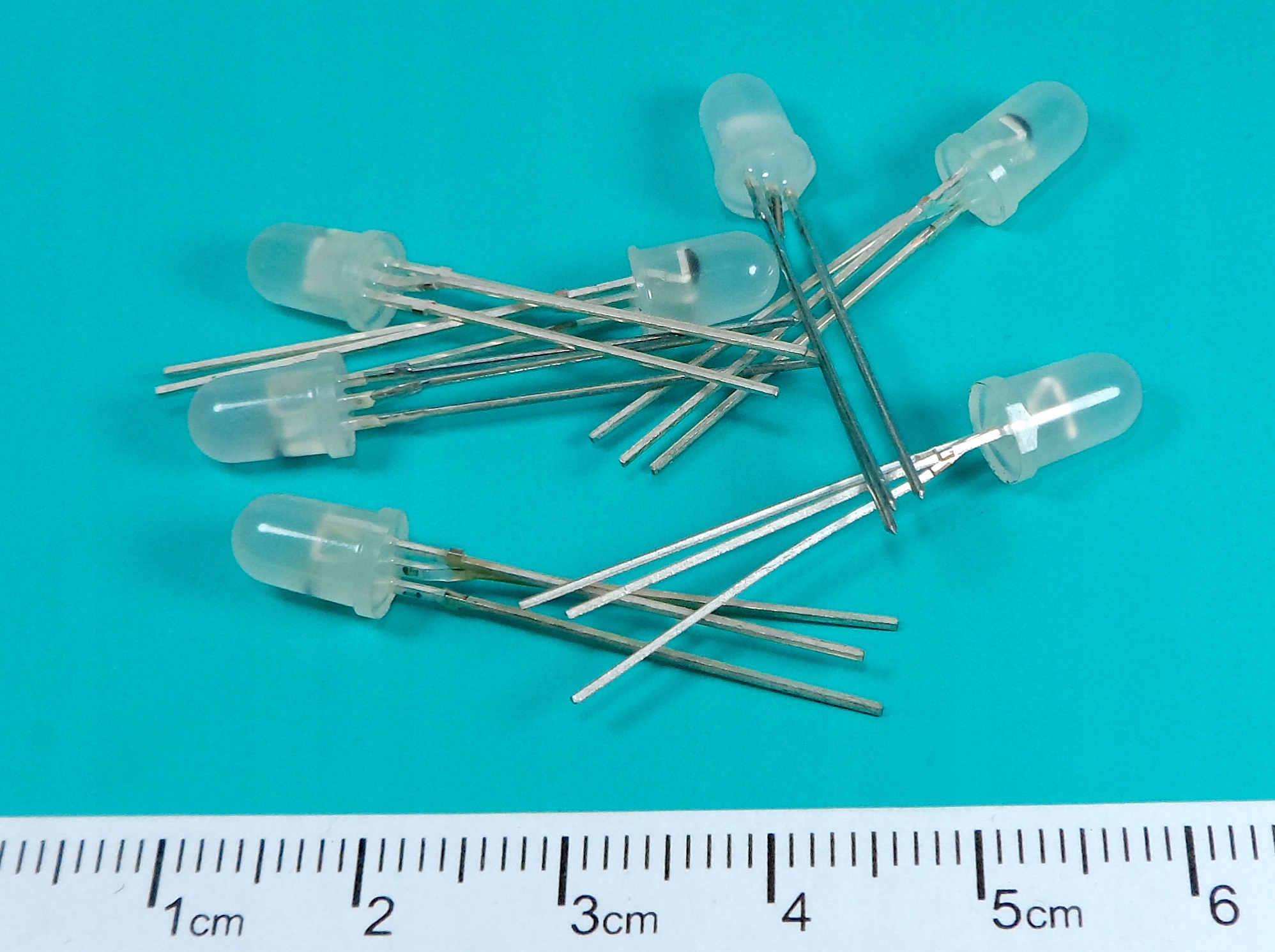 [STcs] LEDRG5FD RED-flash. Green matowa 5mm