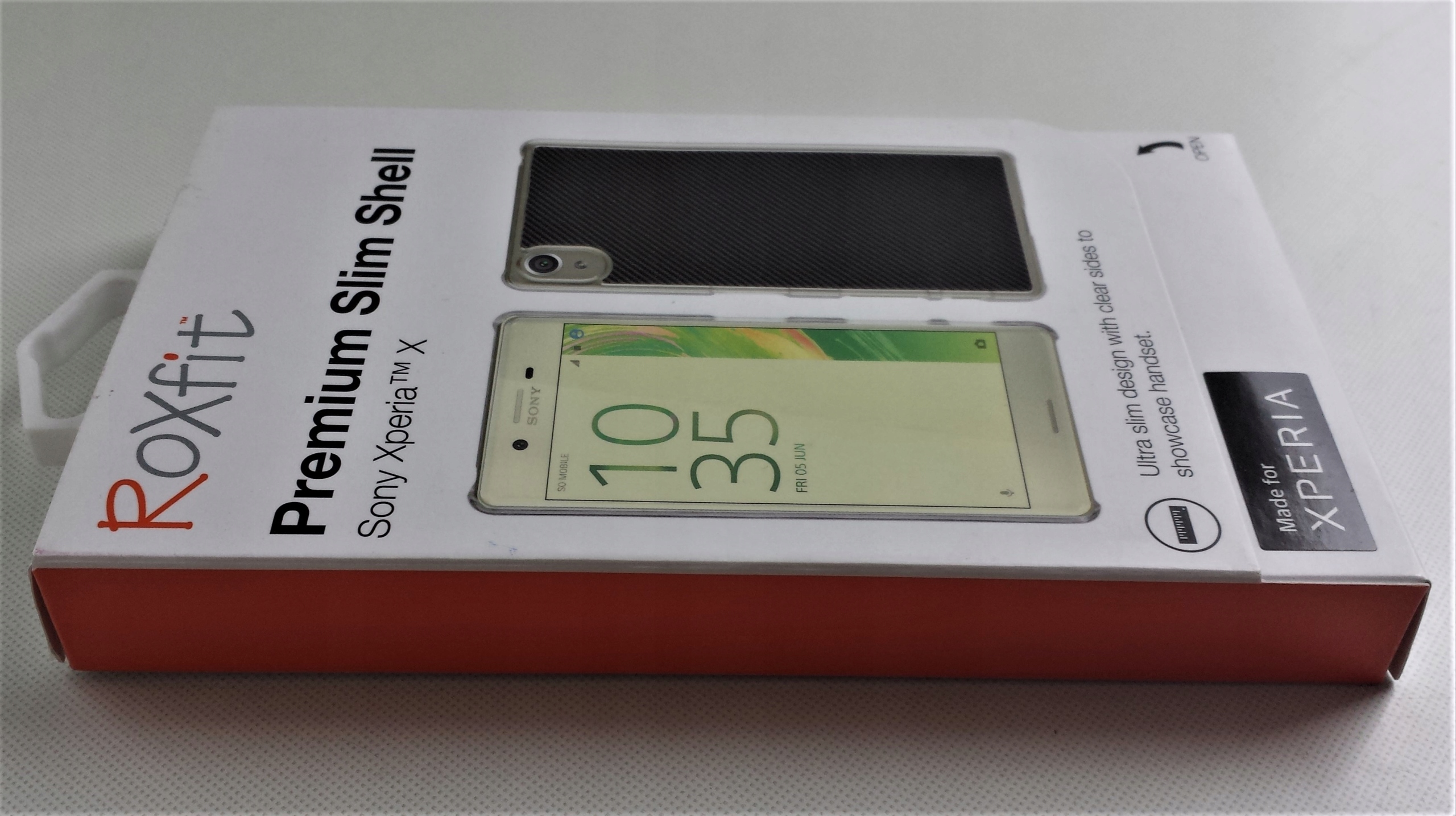 Etui Roxfit Premium Slim Shell do Sony Xperia X Kolor czarny