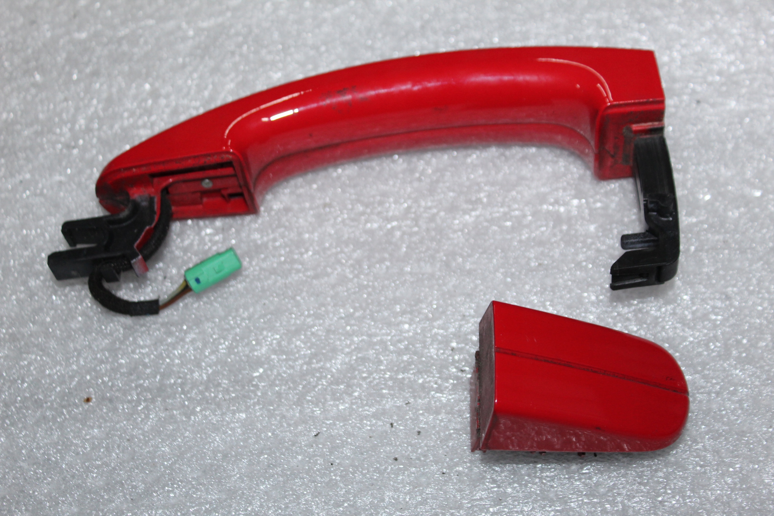 17 FORD FOCUS MK3 KLAMKA KEYFREE KEYLESS PRZÓD Strona zabudowy przednie lewe