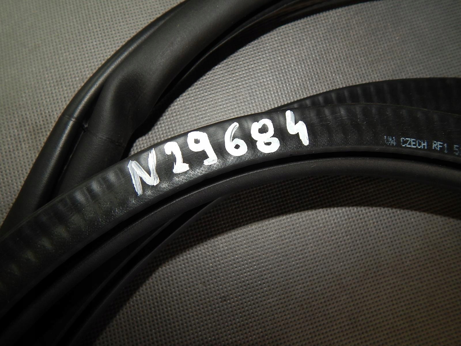 VW GOLF SPORTSVAN USZCZELKA DRZWI PT 510867914B Producent części Volkswagen