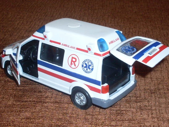 auto metalowe z dźwiękiem AMBULANS HKG004 — 15