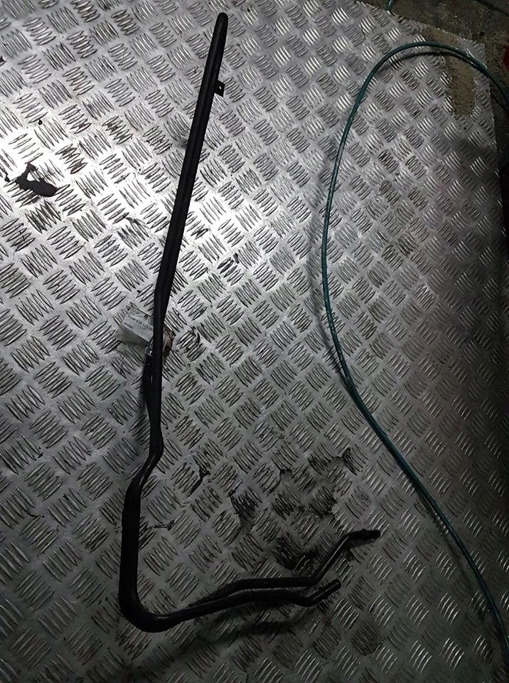 CHŁODNICA OLEJU BMW E34 525 TDS