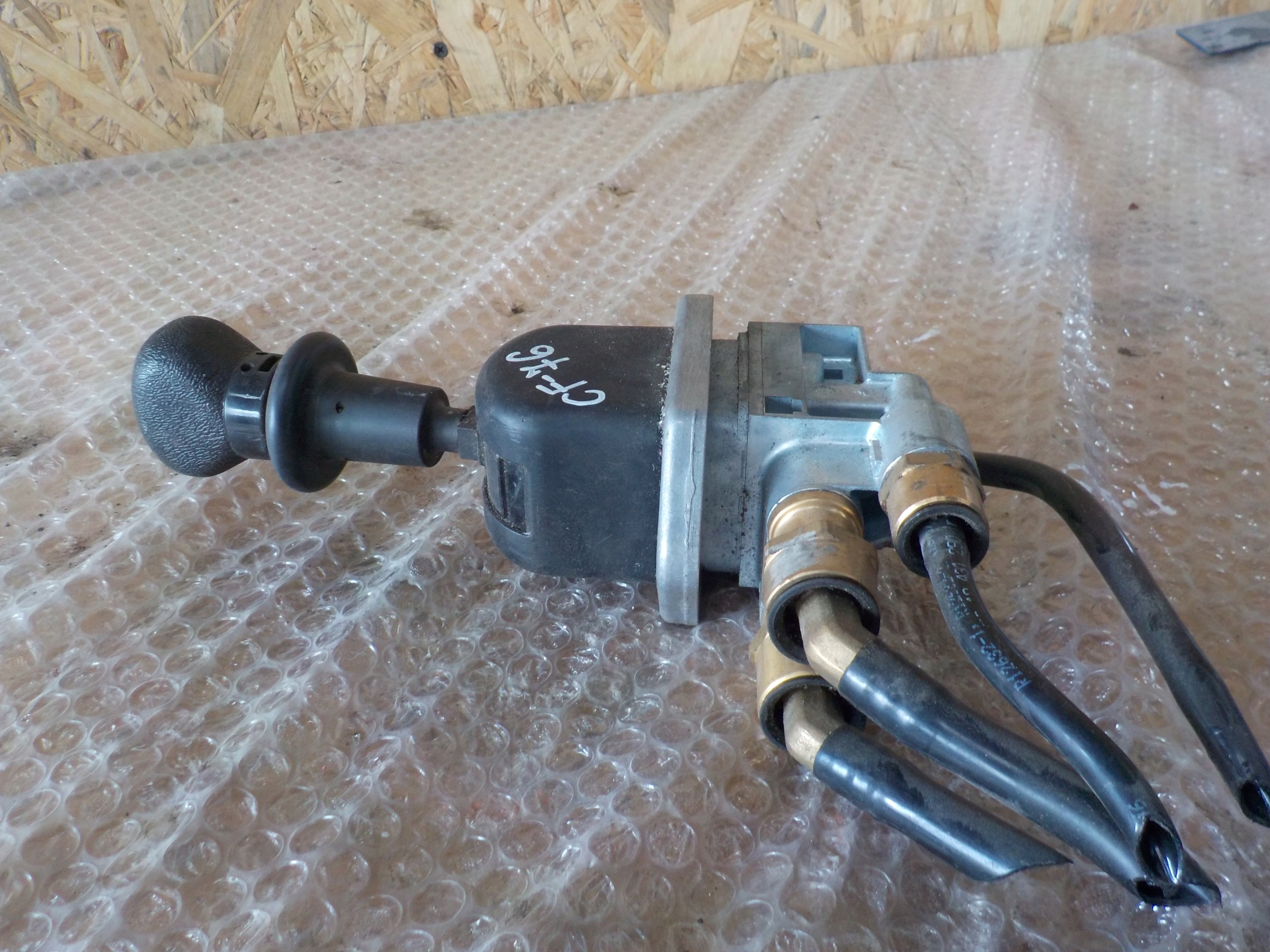 РЫЧАГ РУЧНОГО ТОРМОЗА DAF LF 45 9617231340