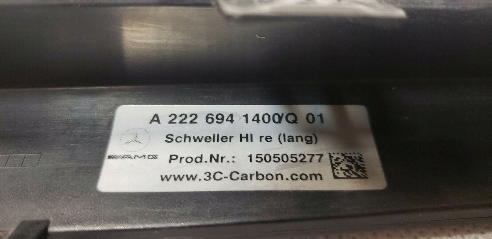 LISTWA ZDERZAKA MERCEDES W222 AMG CARBON PRAWA Installation side Rear