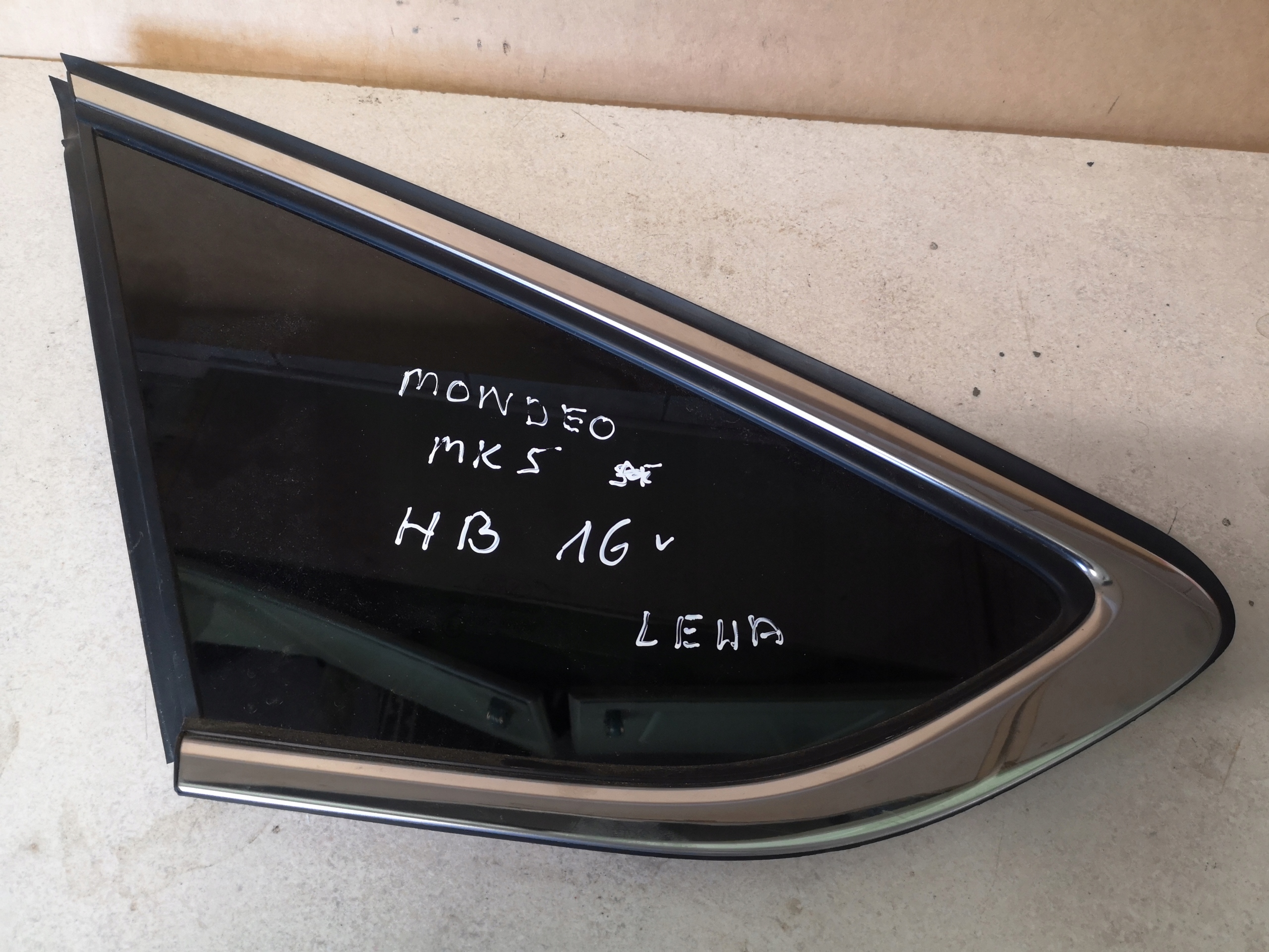 FORD MONDEO MK 5 FUSION 16R SZYBA LEWA TYŁ HATBACK Numer katalogowy części DS73-A29701