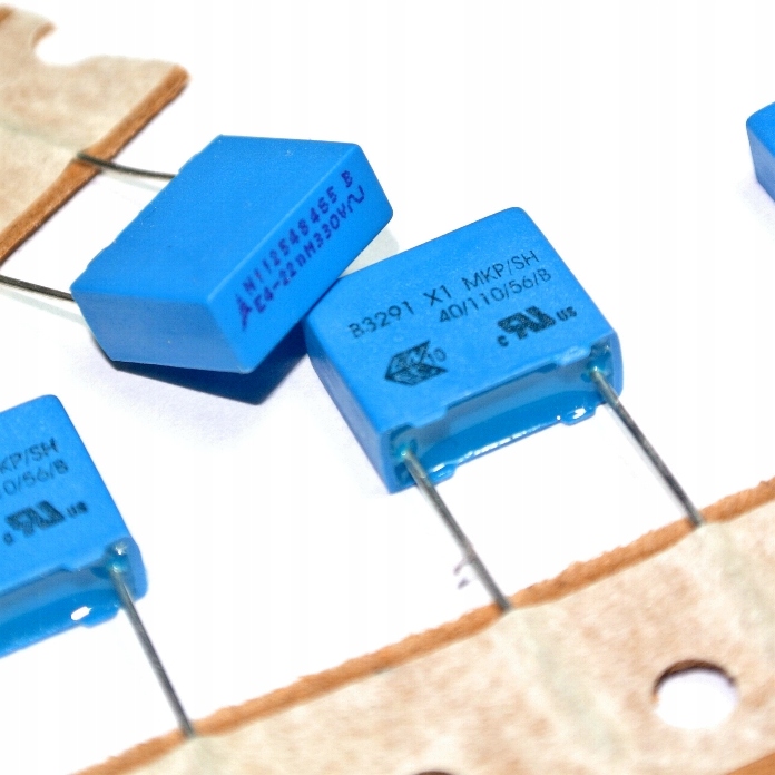 

22nF 330V~ 10mm Mkp X1 Epcos B3291 [3szt] #RA174