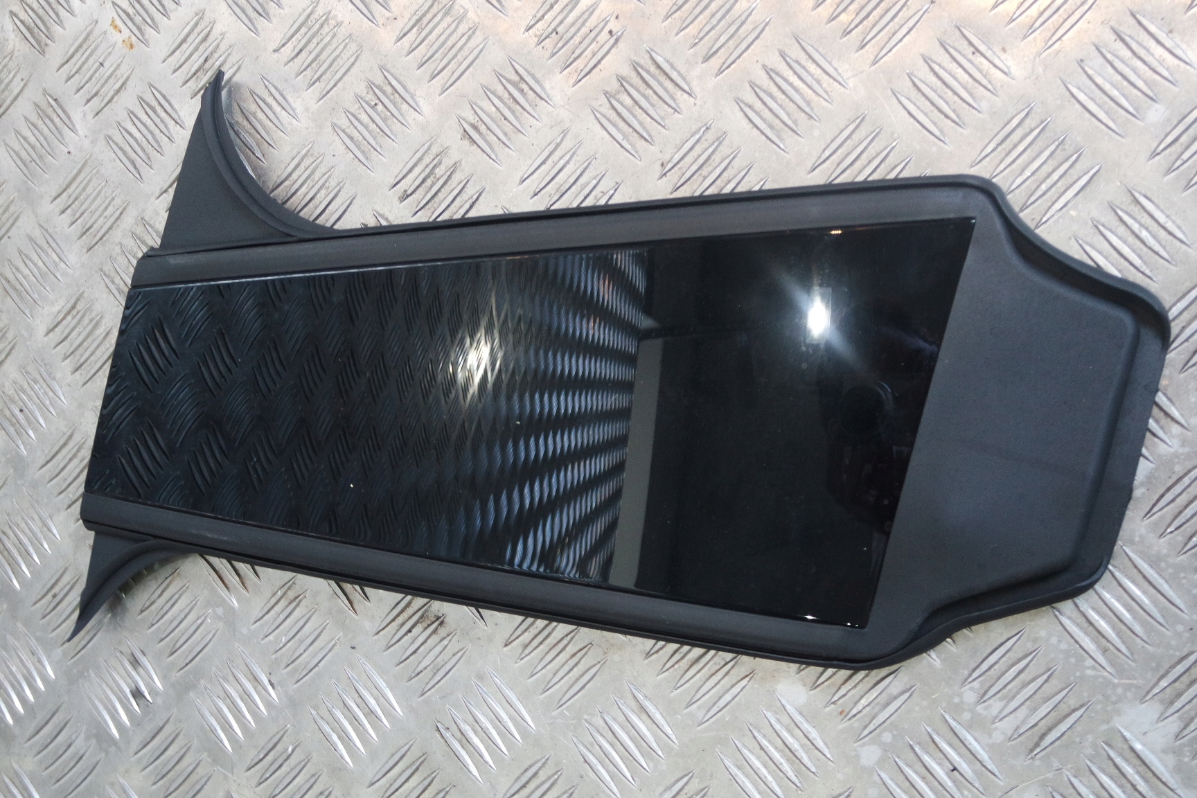 A2576900401 - Защитная накладка MERCEDES X290 GT A257 CLS