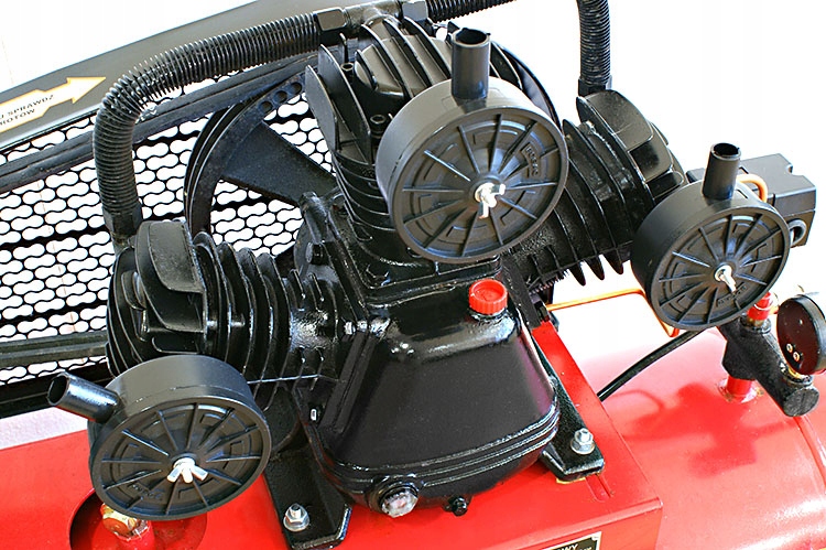 Kompresor olejowy sprężarka GERMAN 100L 3T 560L/MI Marka Walter