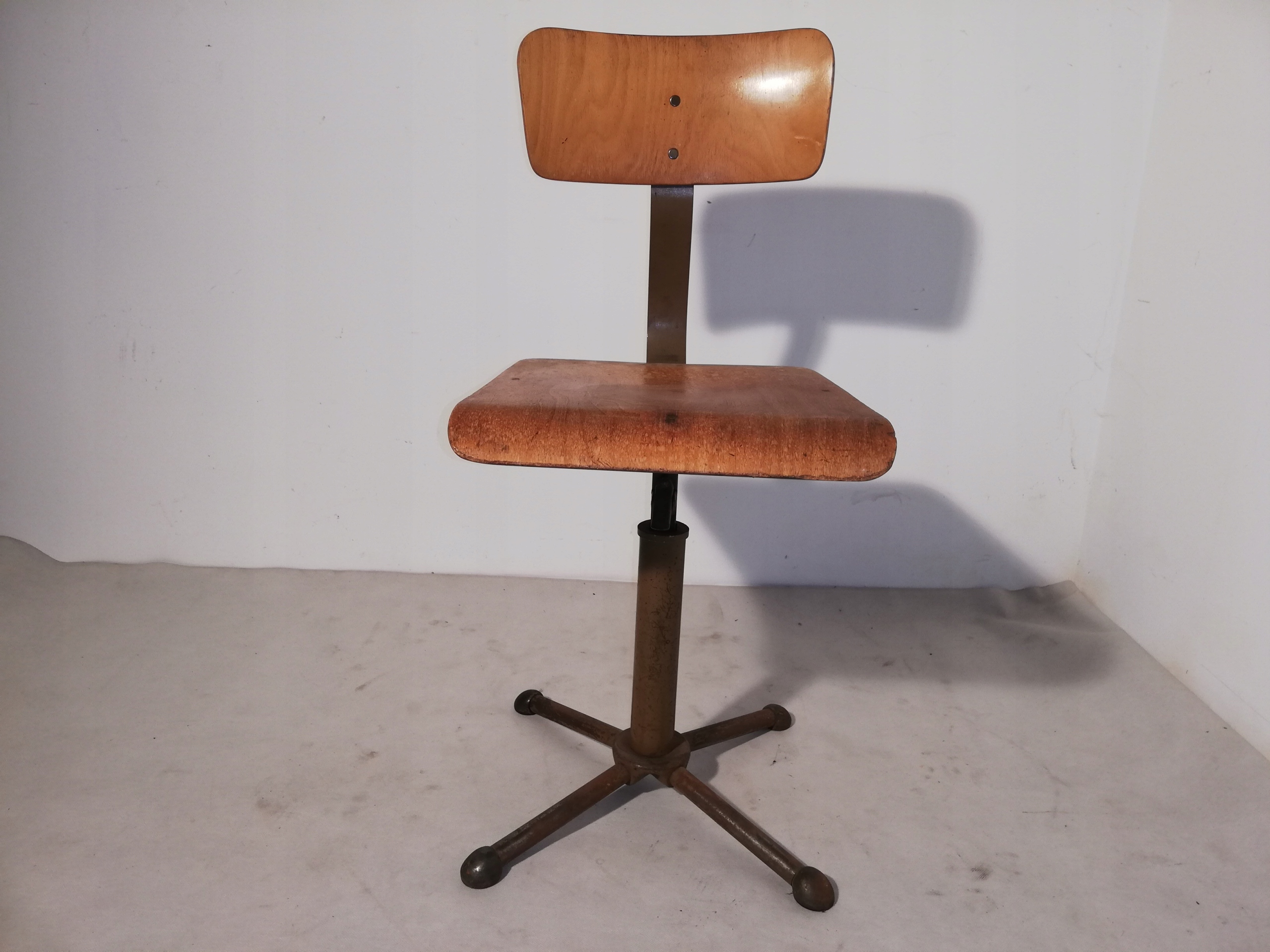 Krzesło DRABERT Minden Industrial lata 50-te Stoll Marka inna